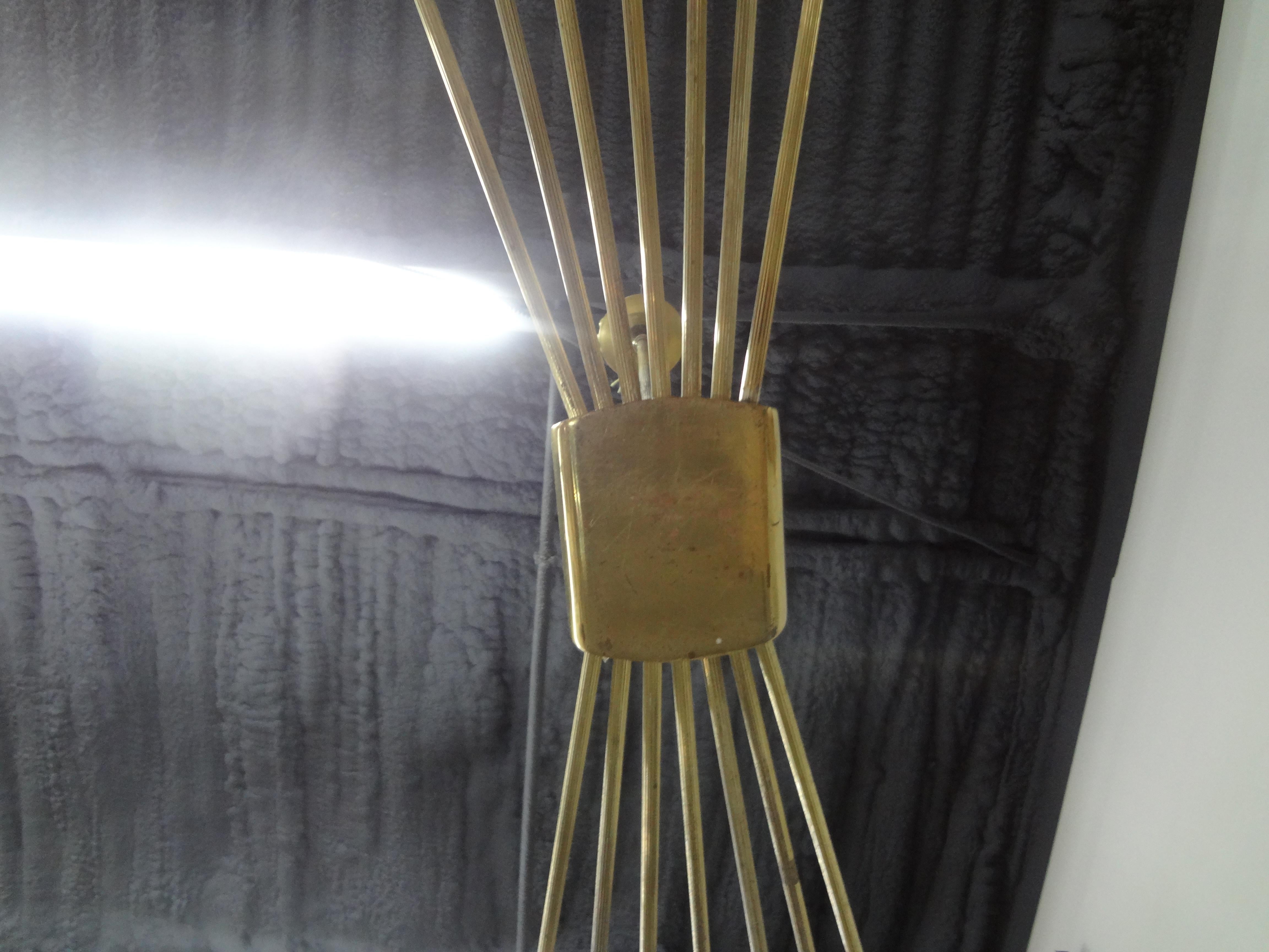 Italian Brass Sputnik Chandelier by Oscar Torlasco For Sale 4