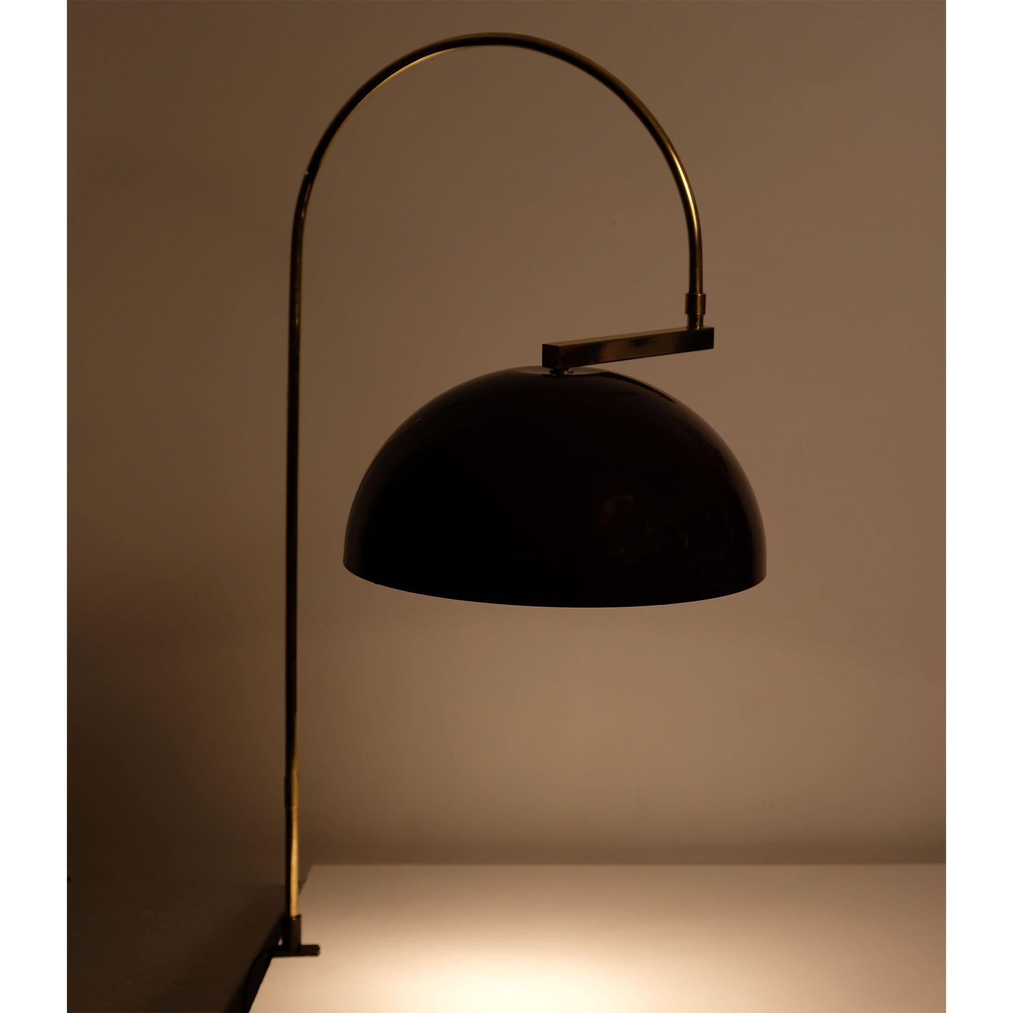 Italienische schwenkbare Messing-Lampenlampe, 1970er Jahre (Moderne)