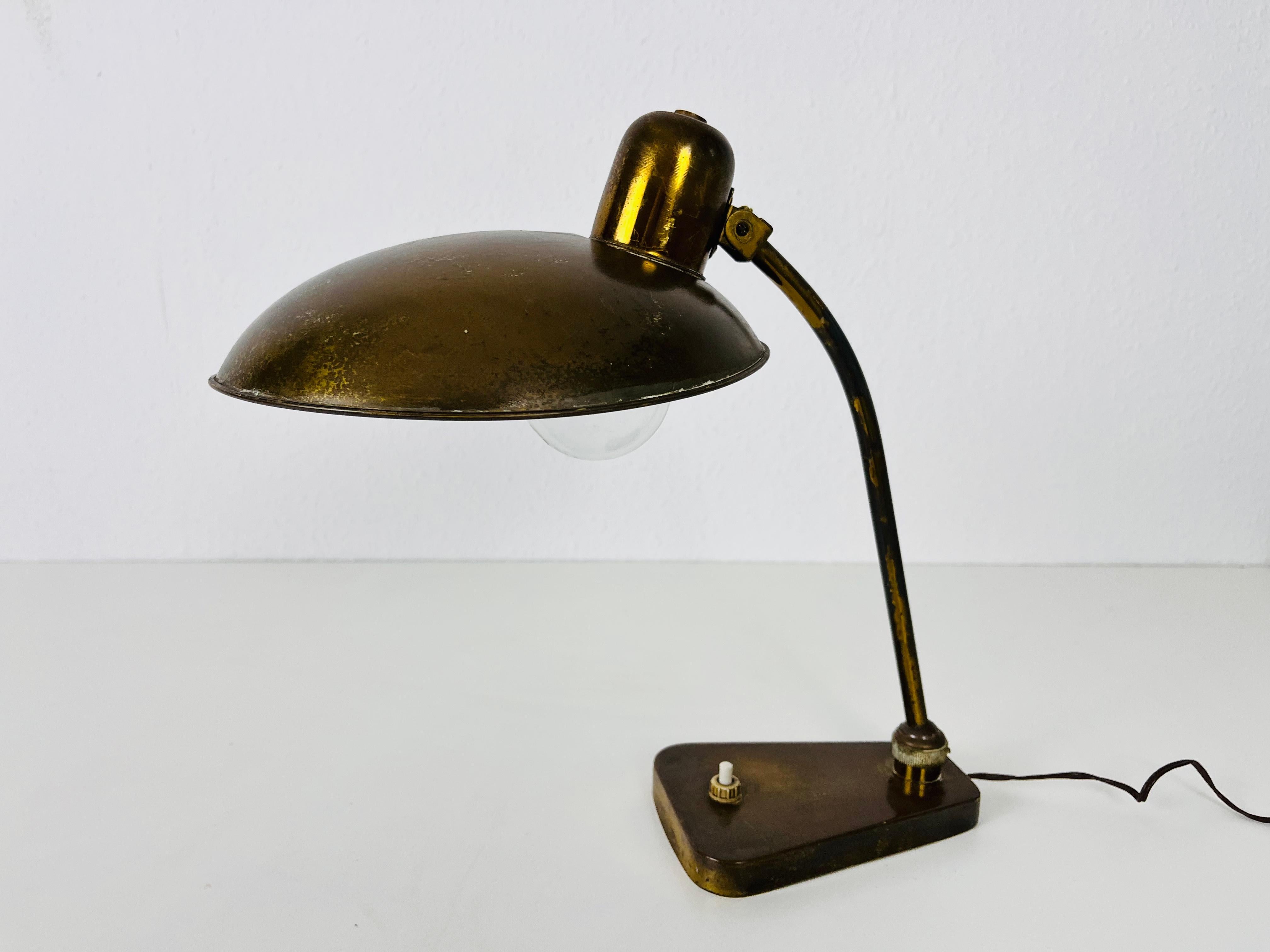 Mid-Century Modern Italian Brass Table Lamp, 1960s, Italy For Sale