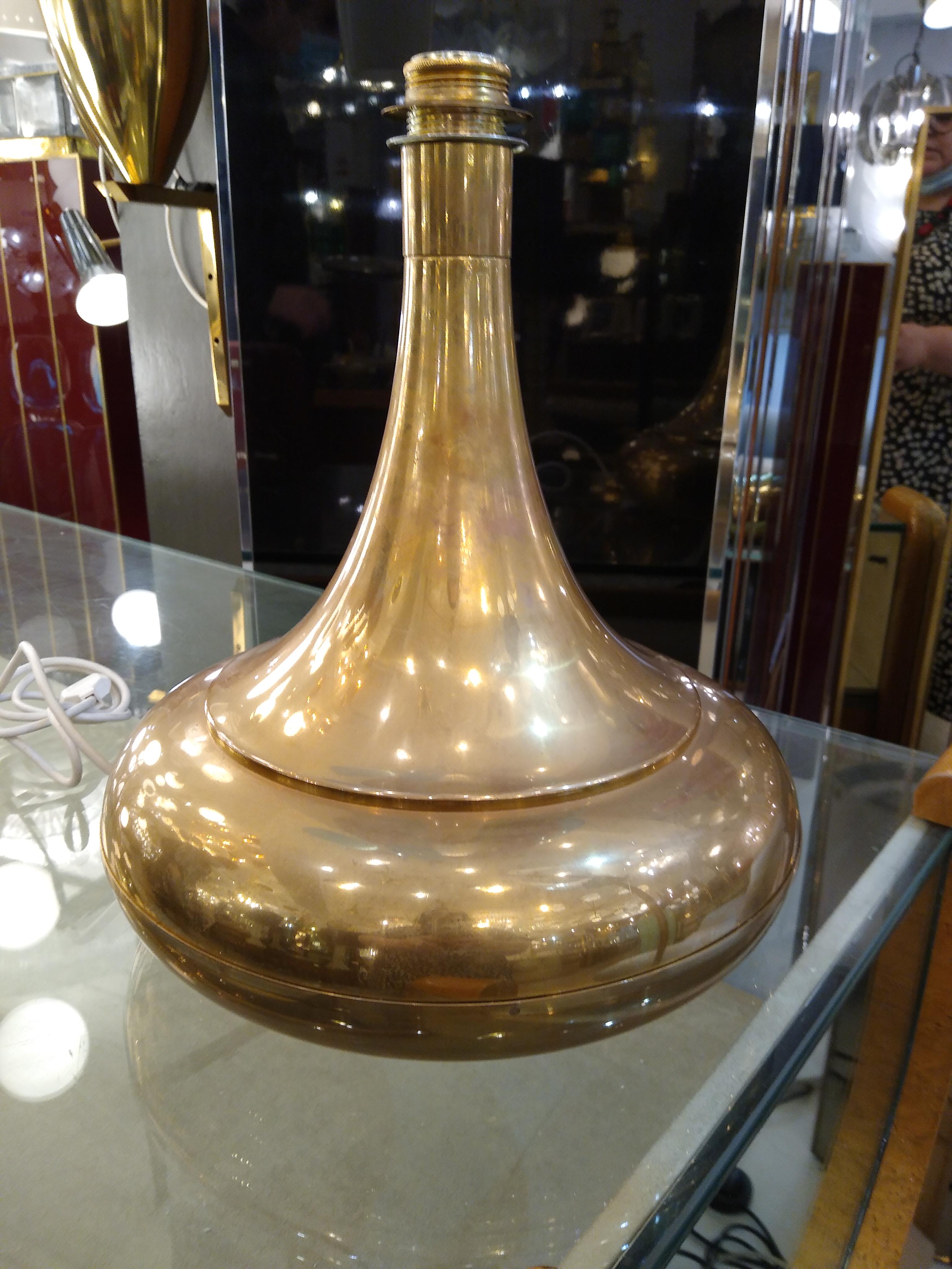 Mid-Century moderno Lampada da tavolo italiana in ottone di Firma Due, anni '60 in vendita