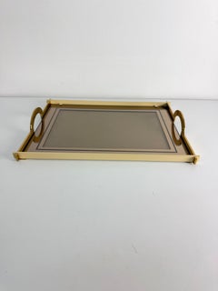 Vassoio italiano in ottone con piano in vetro fumé, anni '70