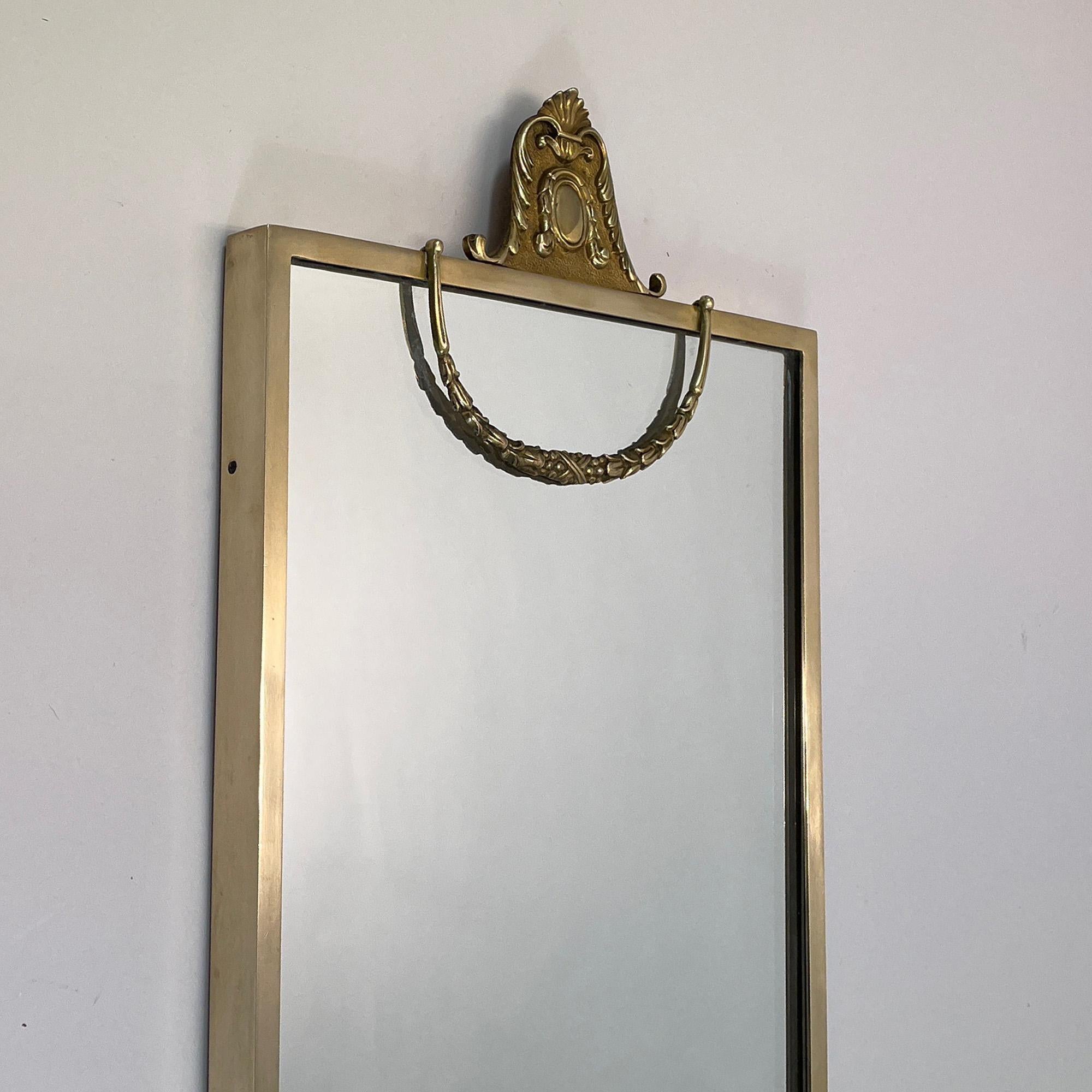 Italian Brass Wall Mirror, 1950s For Sale 7