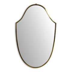 Specchio da parete in ottone italiano, anni '70 circa.