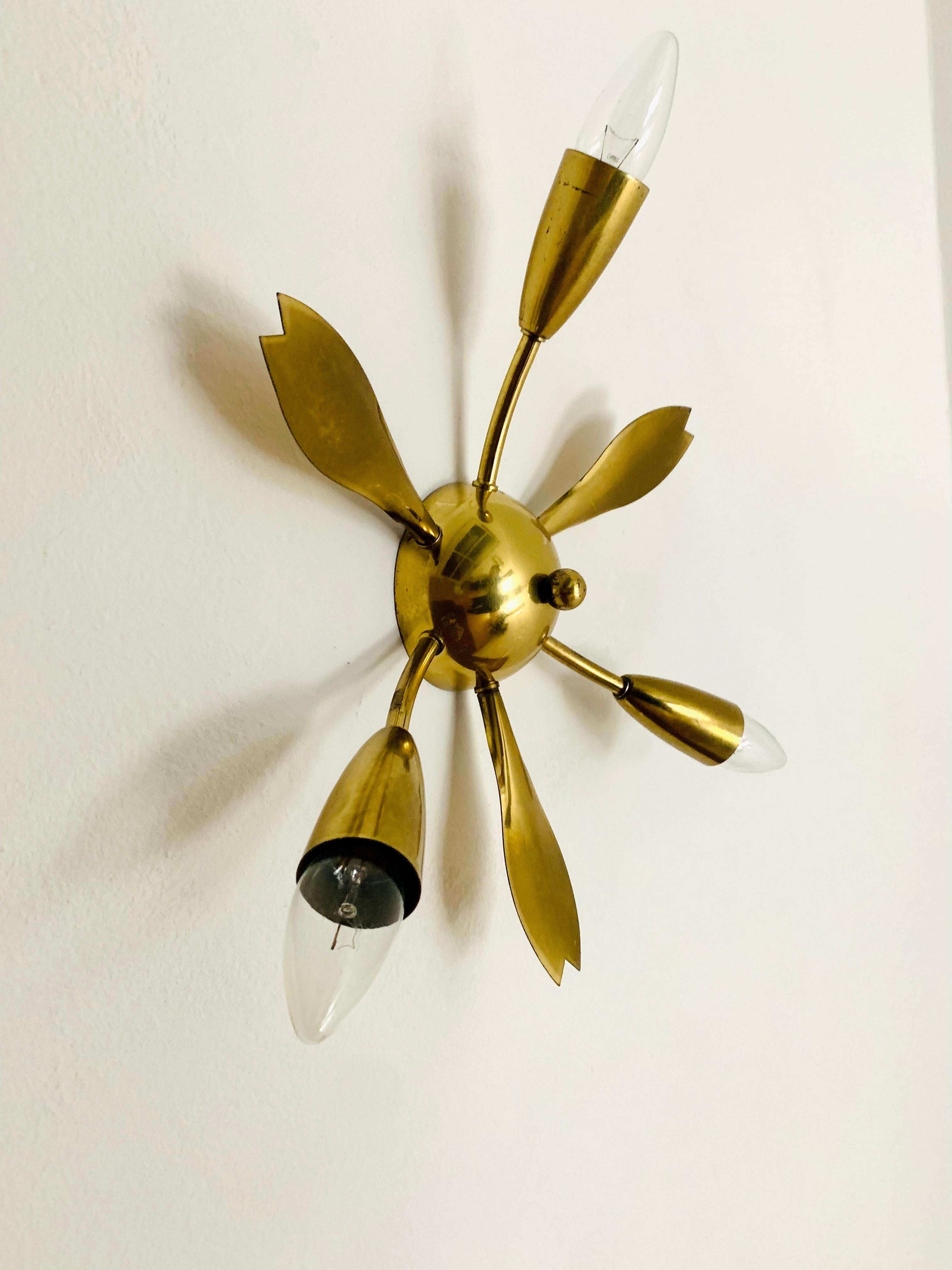 Italian Brass Wall or Ceiling Lamp In Good Condition For Sale In München, DE