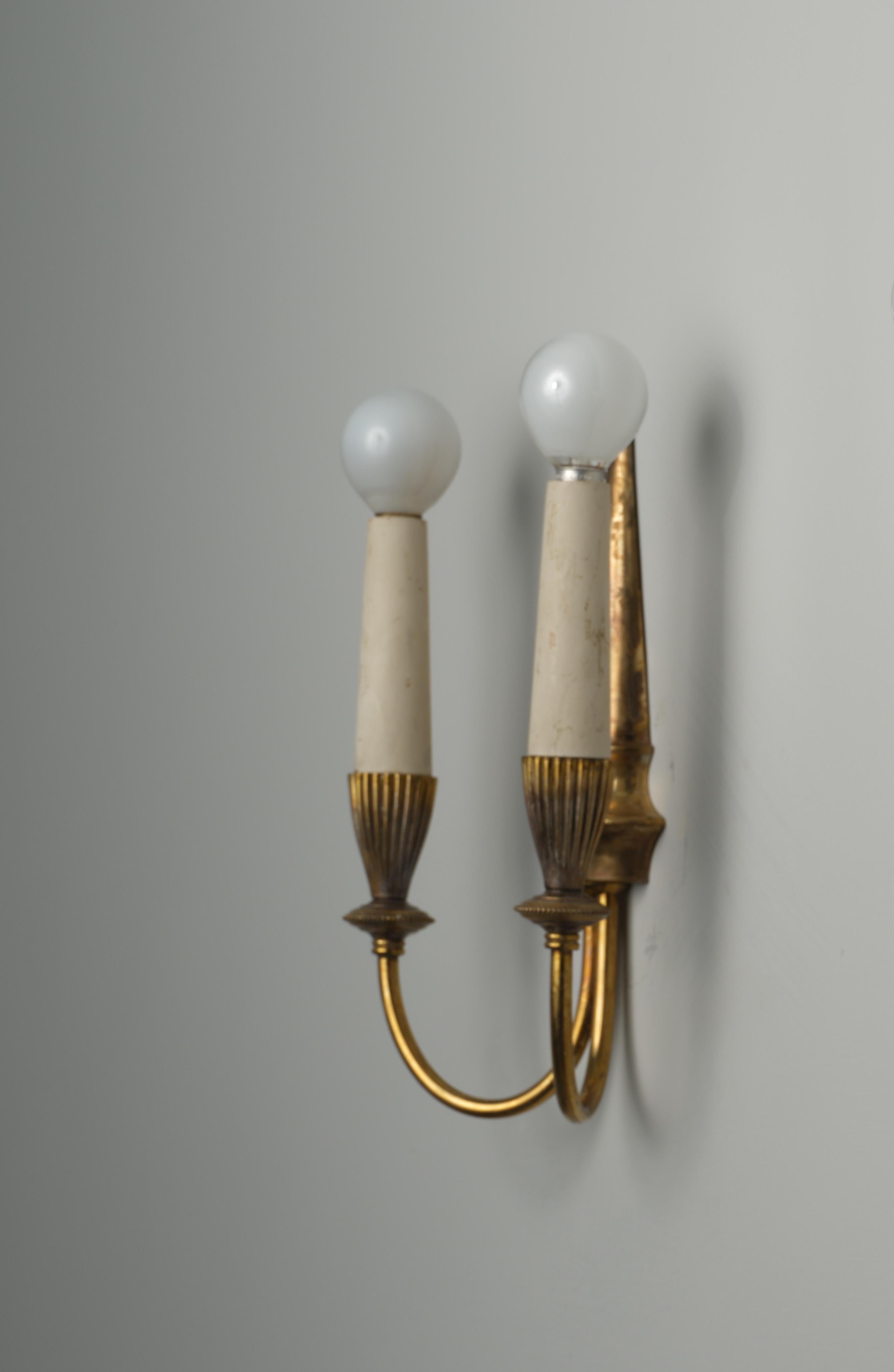Italian Brass Wall Sconce, 1950s For Sale 1