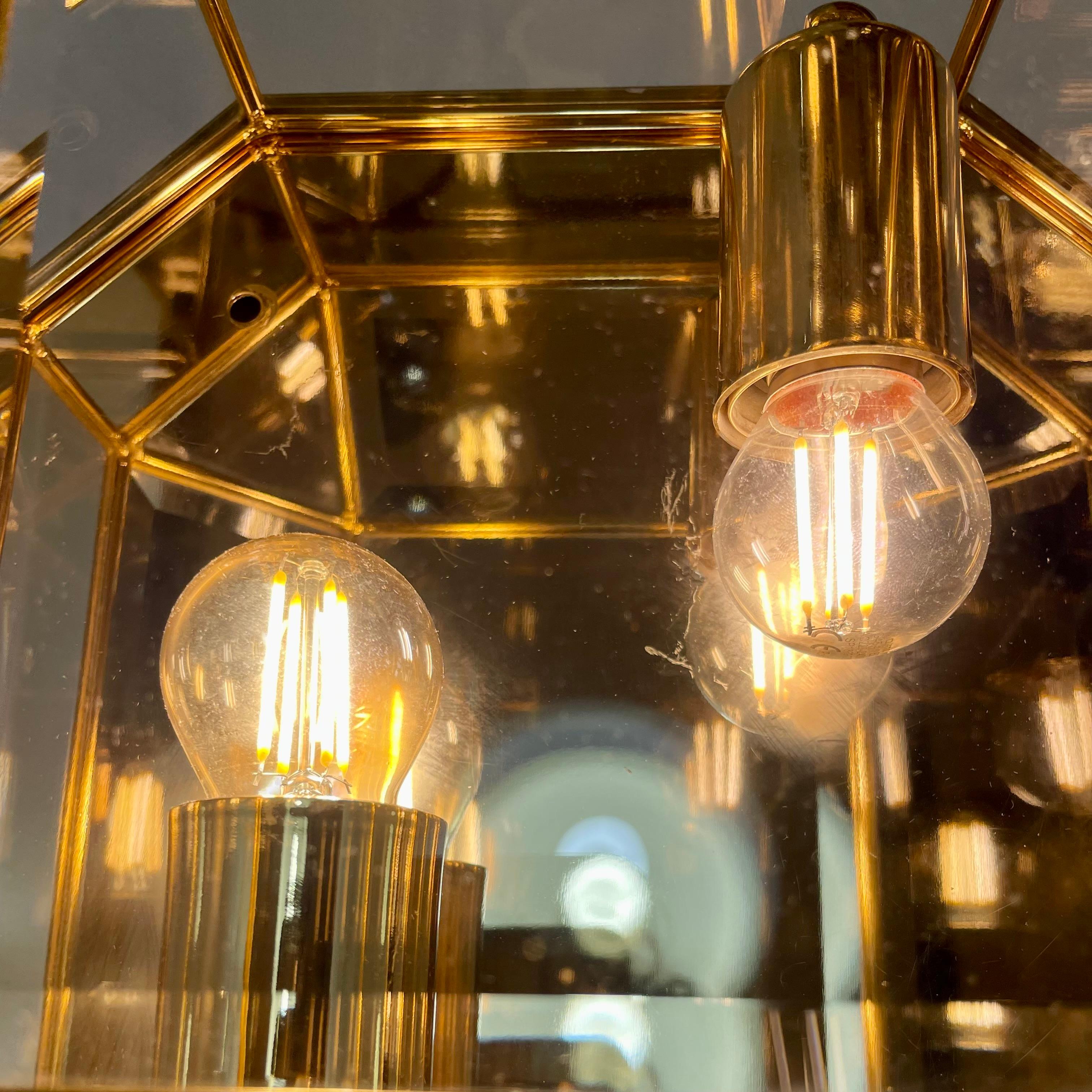 Italian Brass Wall Sconce, 1980s For Sale 4