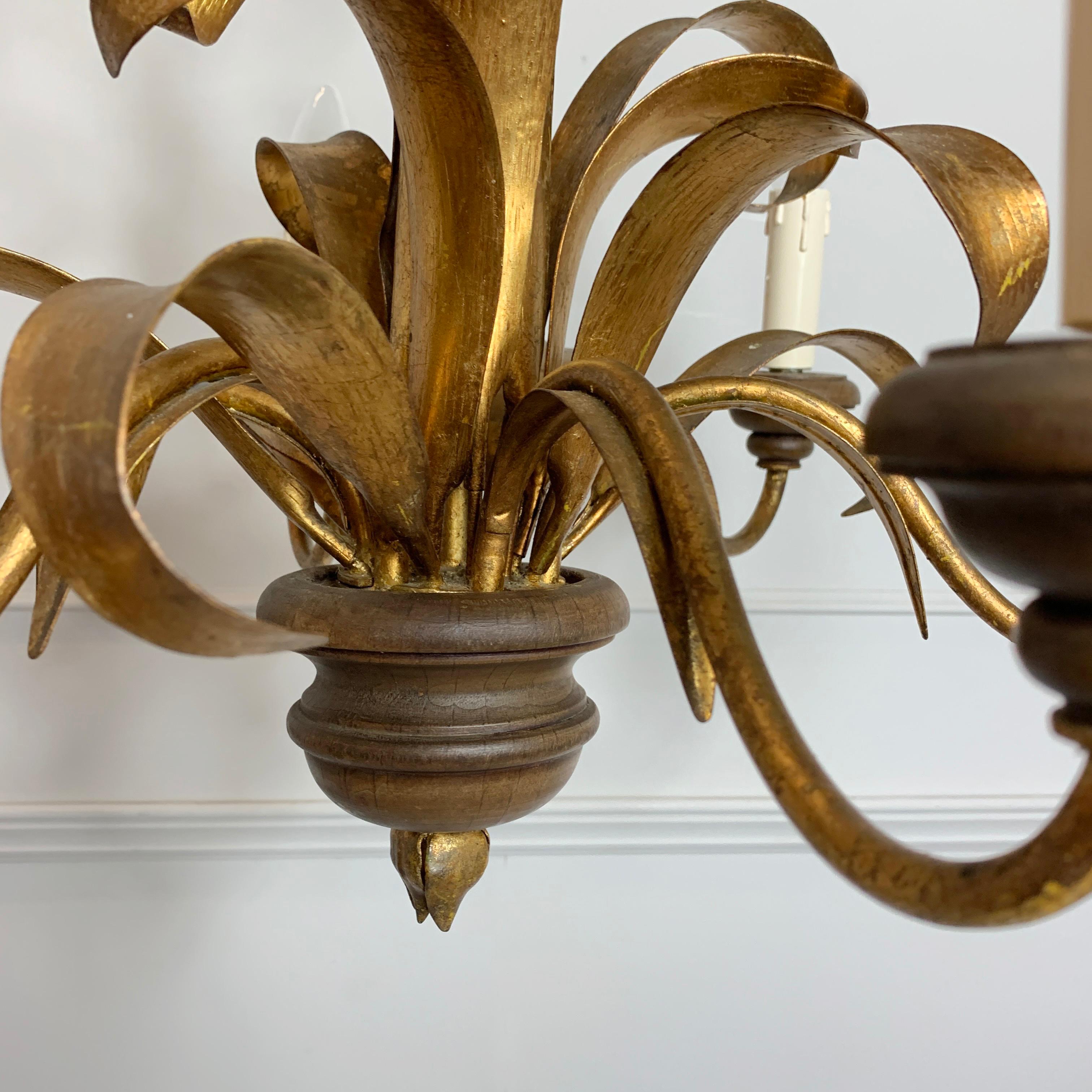 Italian Broad Leaf Gold Chandelier, C 1970’s In Good Condition For Sale In Hastings, GB