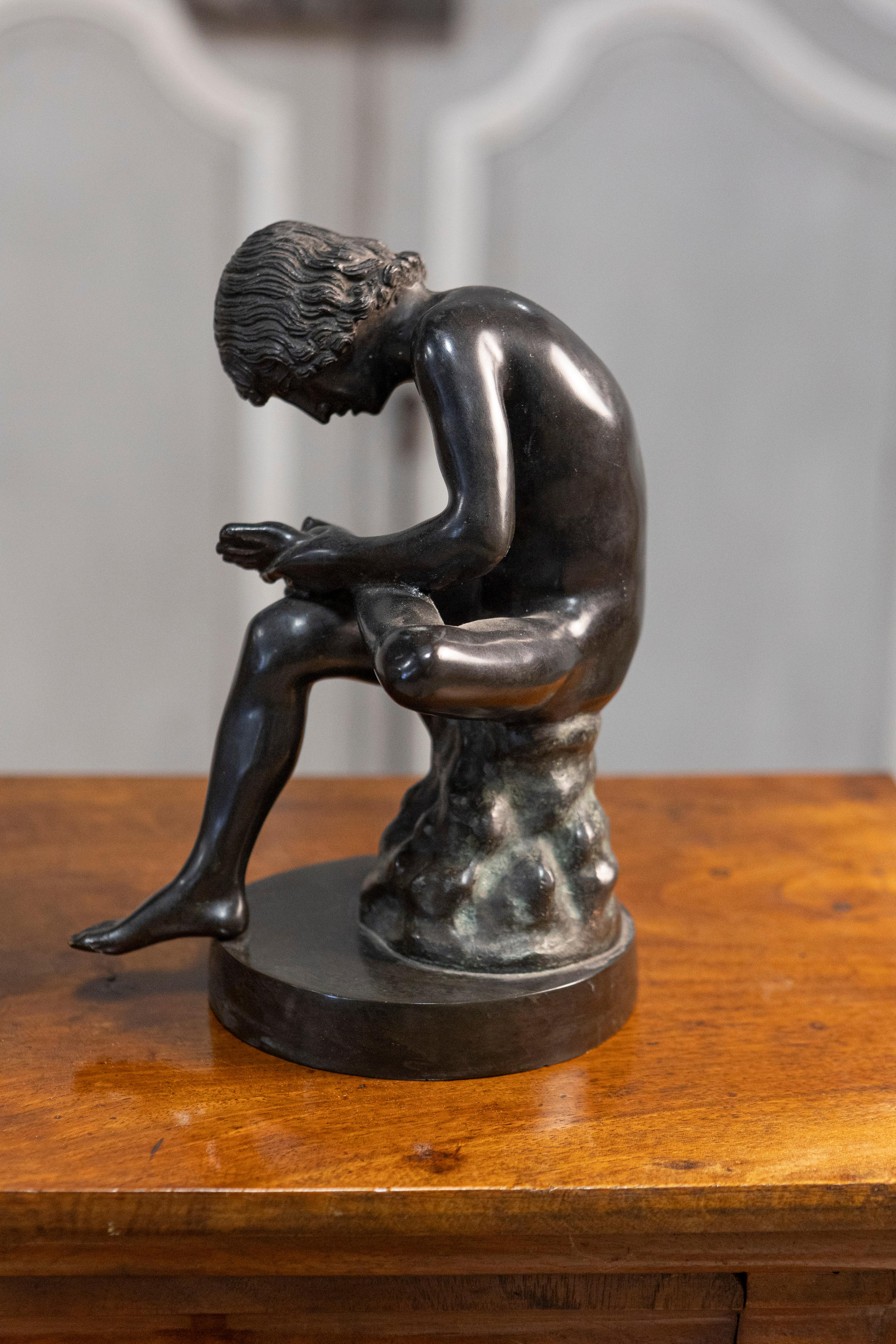 Italian Bronze 20th Century Statuette after Lo Spinario, The Boy with Thorn In Good Condition For Sale In Atlanta, GA