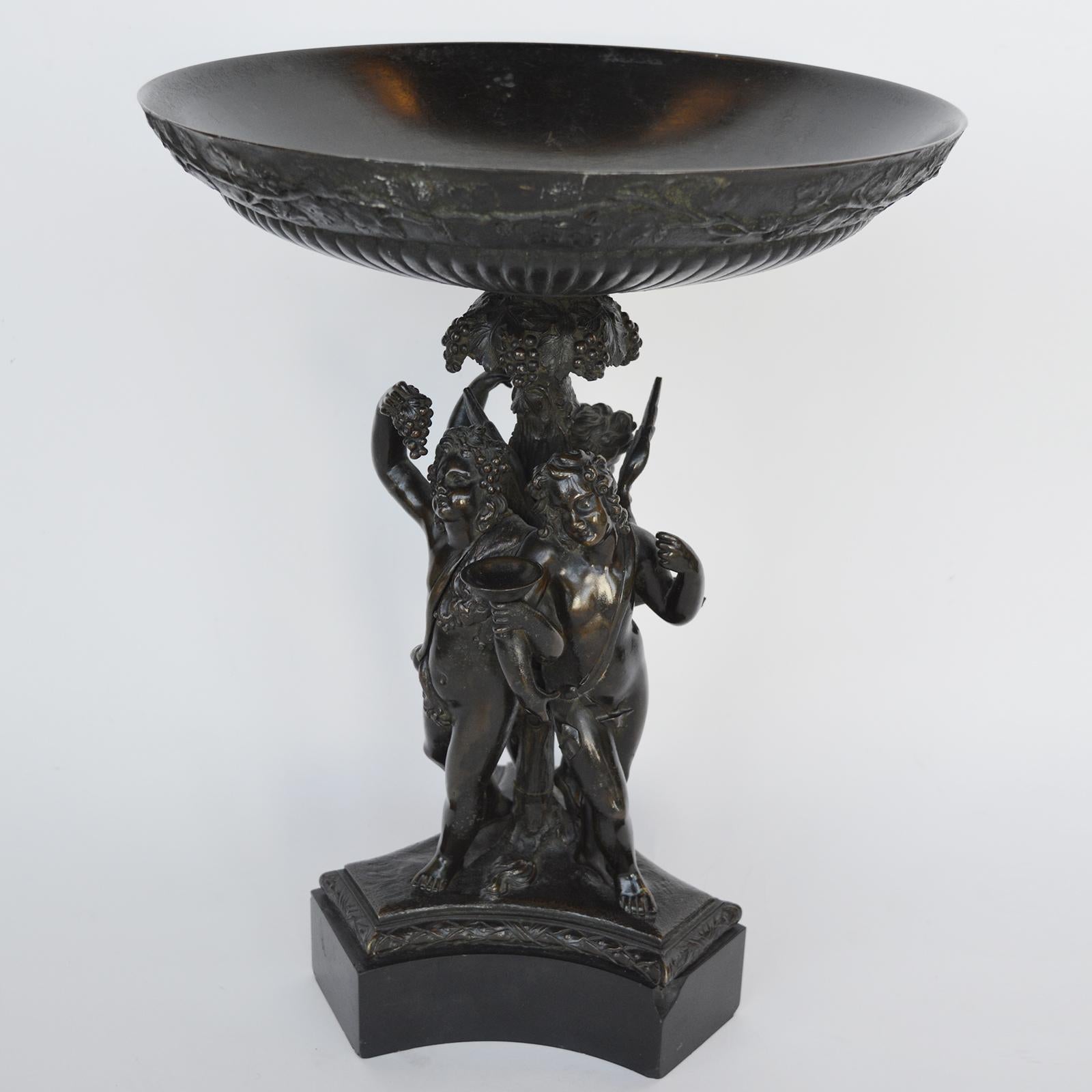 Italian Bronze and Black Marble Bacchanalian Figural Tazza, Early 19th Century For Sale 1