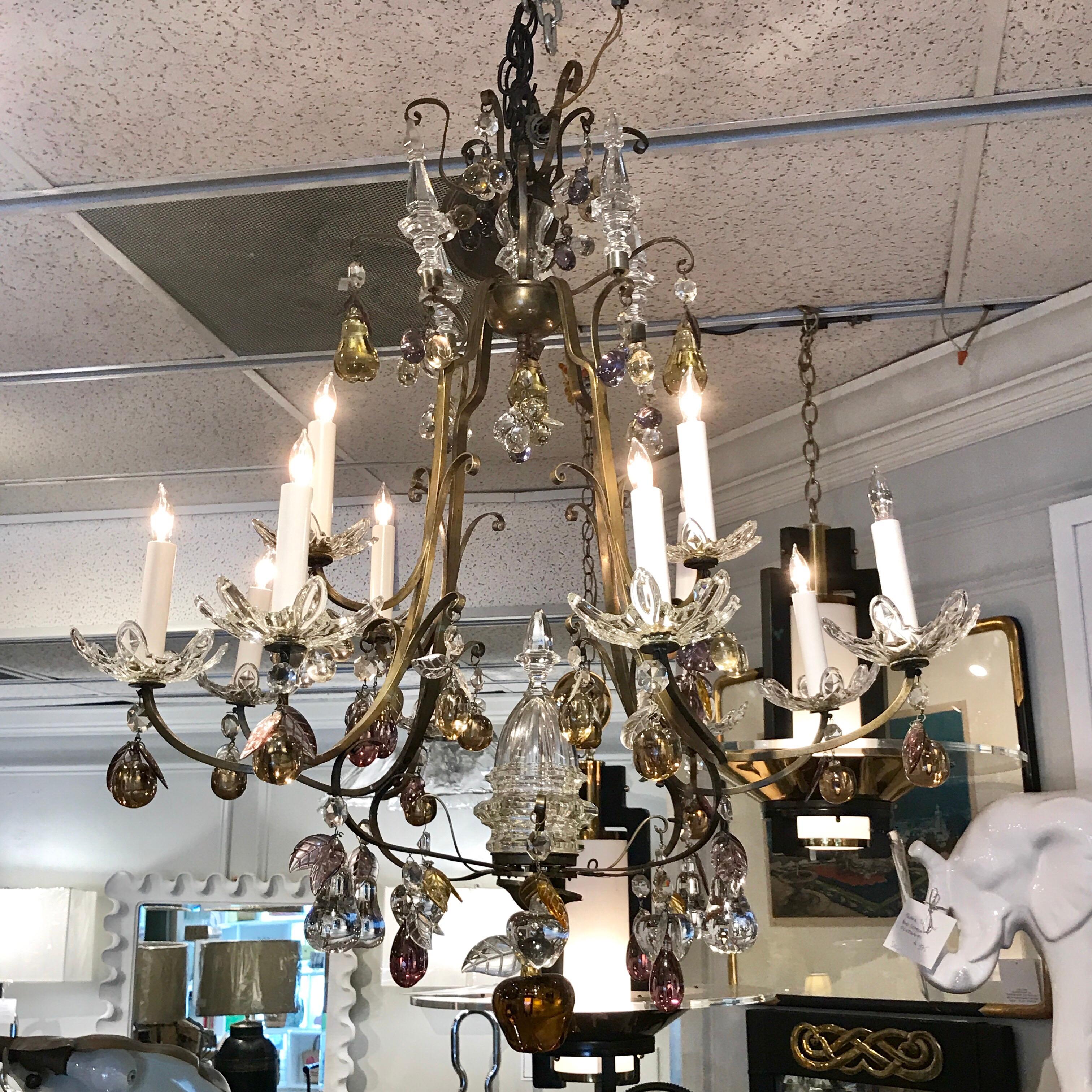 Italian Bronze and Fruit Crystal Eight-Light Chandelier For Sale 3