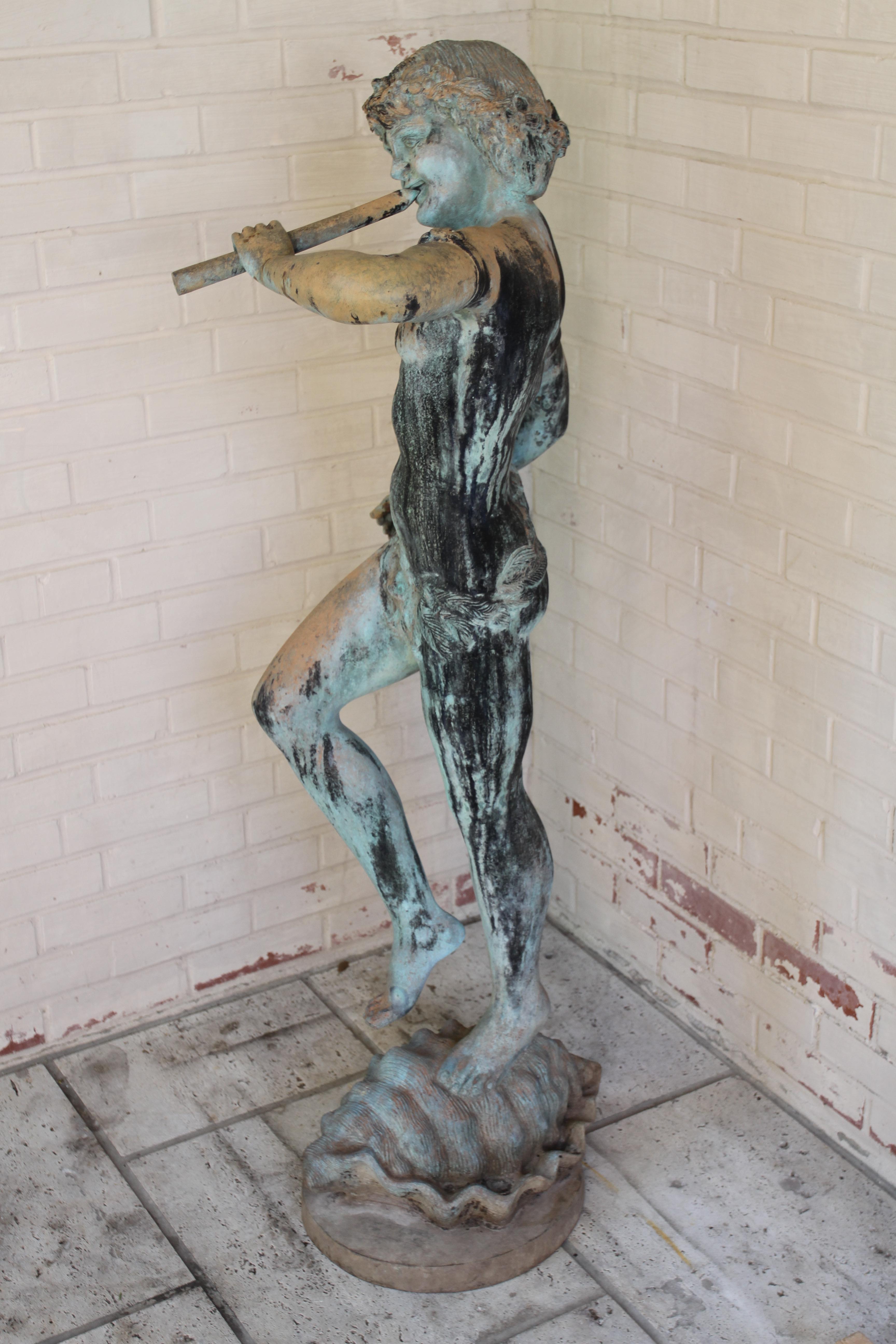 Statue de jardin ou fontaine en bronze italienne représentant Pan jouant de la flûte, début C.I.C. en vente 6