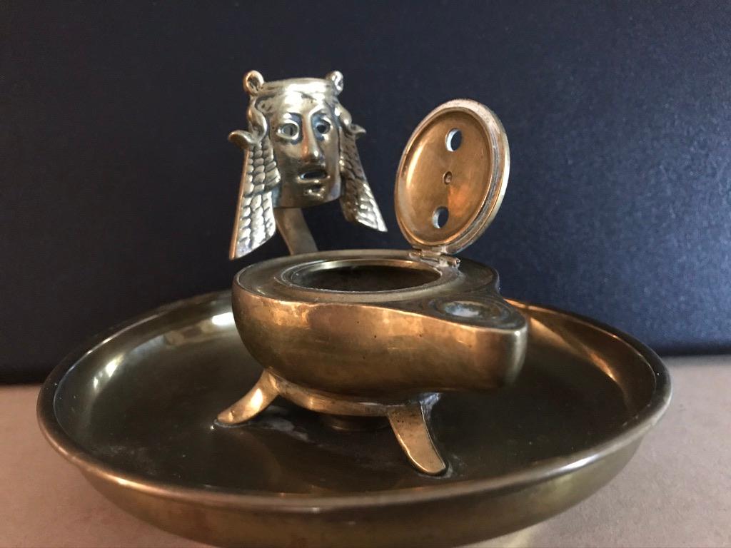 Italian Bronze Grand Tour Oil Lamp with Greek Theater Mask In Good Condition In Stamford, CT