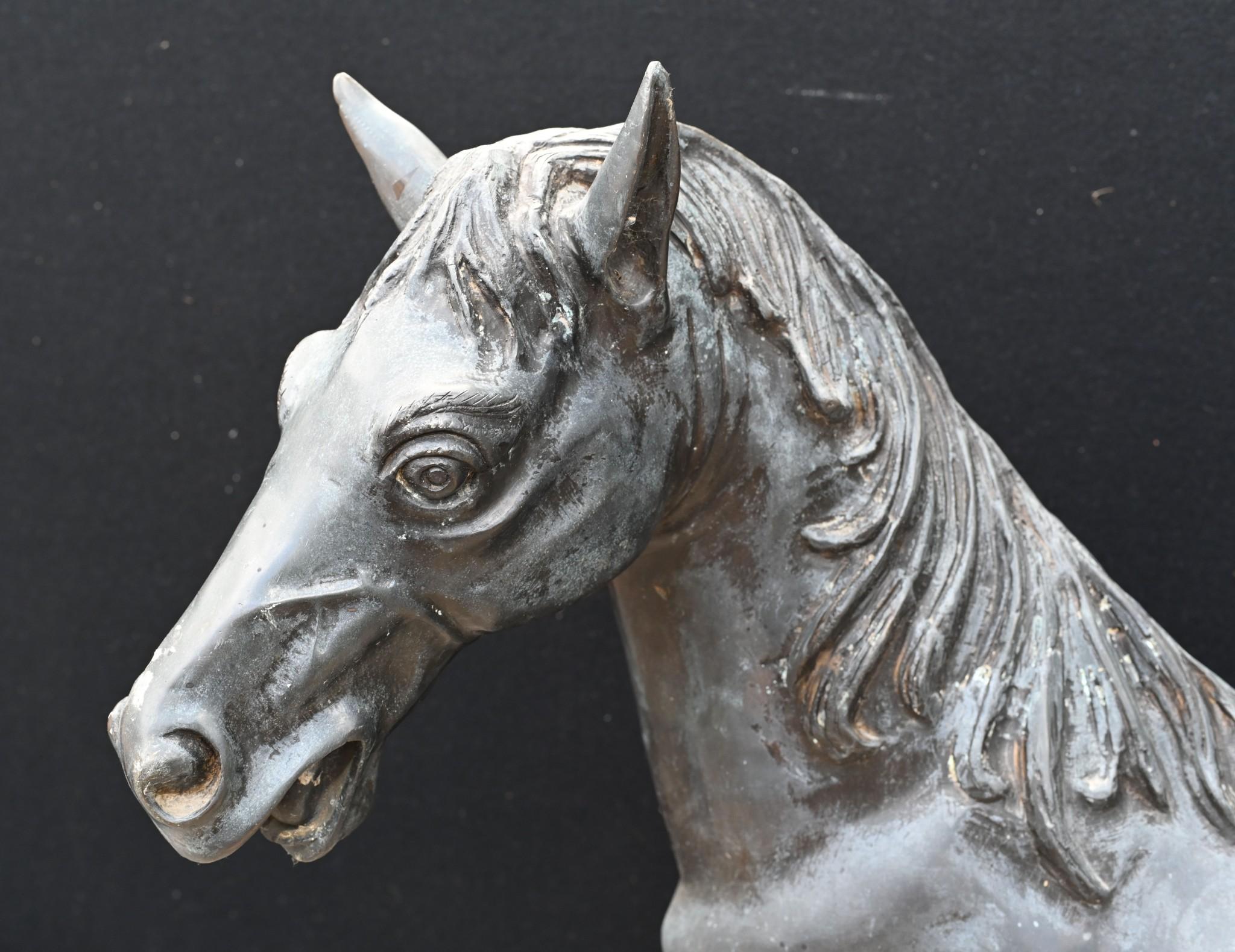 Fin du 20e siècle Statue italienne de cheval en bronze, moulage de jardin en bronze en vente