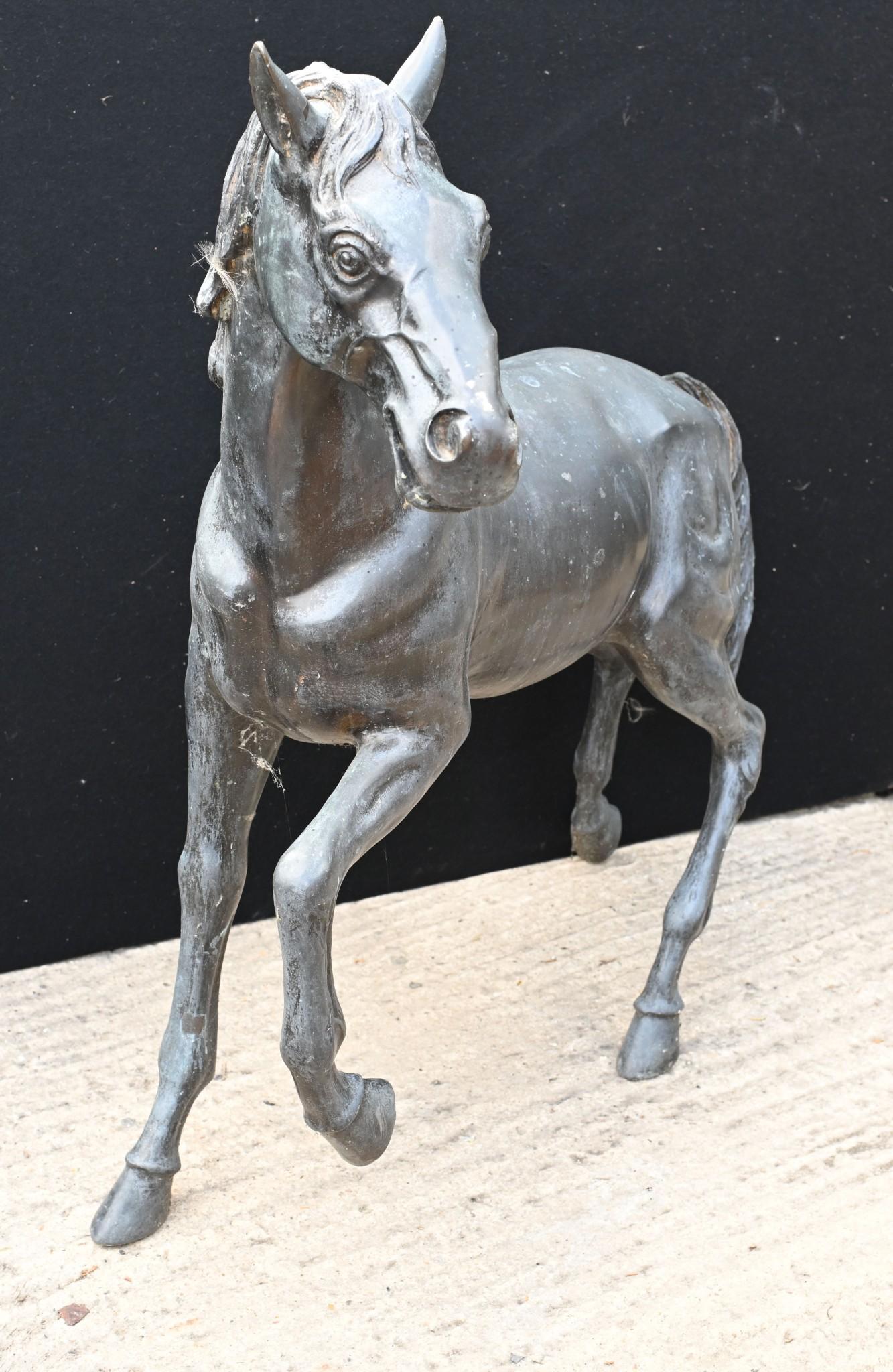 Bronze Statue italienne de cheval en bronze, moulage de jardin en bronze en vente