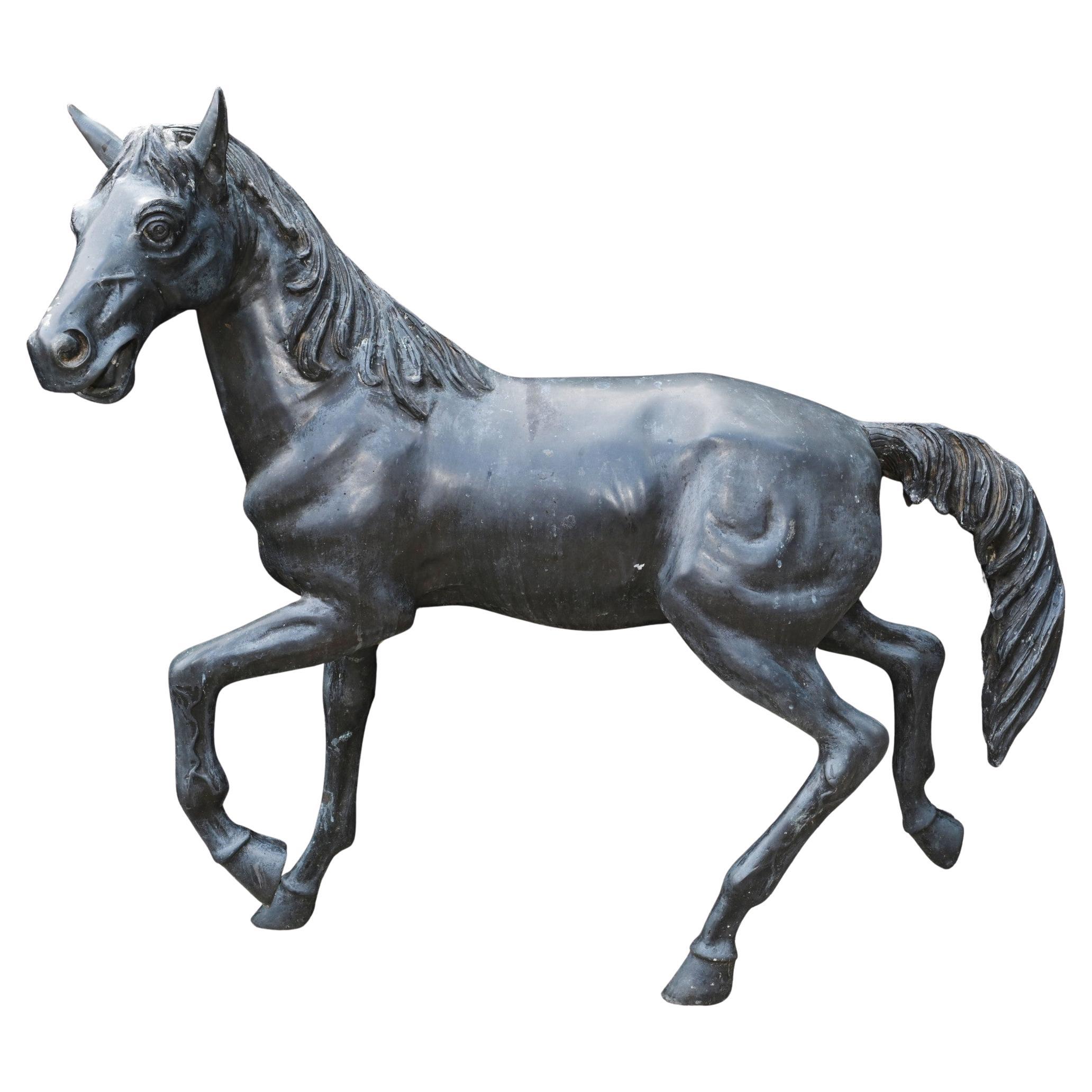Italienische Bronze Pferd Statue Bronze Pony Garten Guss im Angebot
