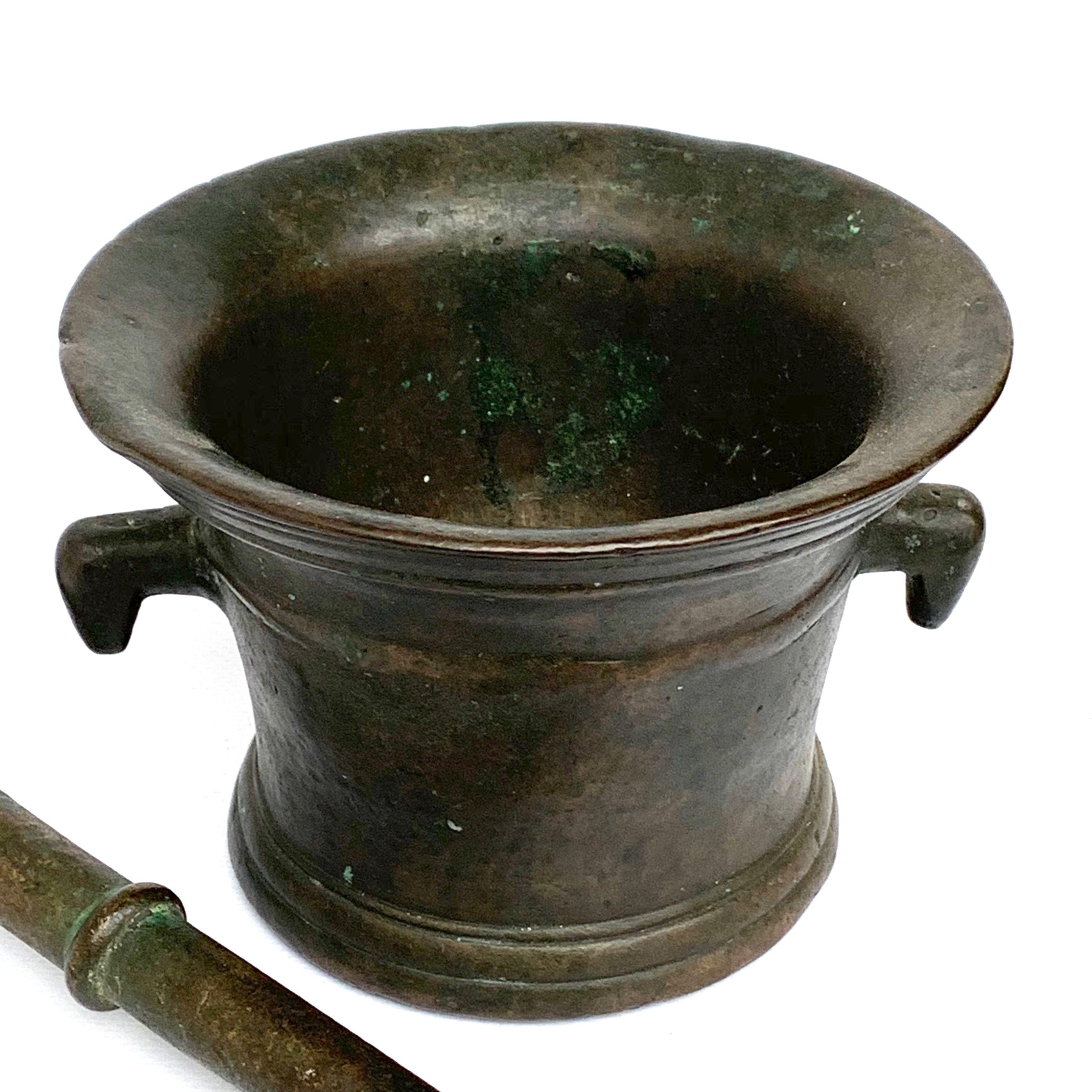 Italienischer Marmor und Stößel aus Bronze, Originalpatina, Italien, Apotheke oder Herbalist im Angebot 1