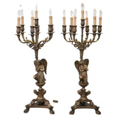 Pareja de Candelabros o Lámparas de Mesa Antiguas de Bronce Italiano con Siete Luces