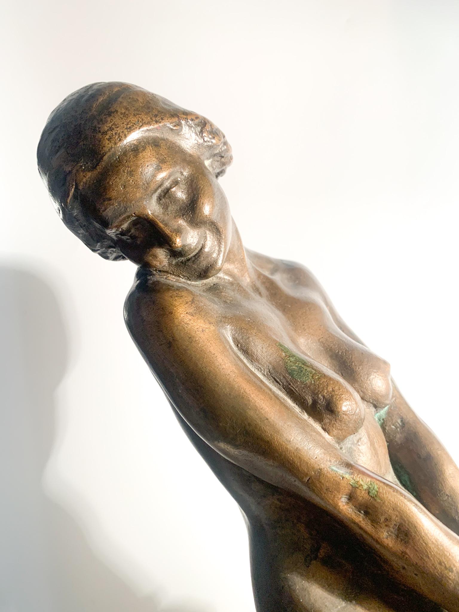 Italian Bronze Sculpture of a Nude Woman by Aurelio Capsoni, Early 1900 2