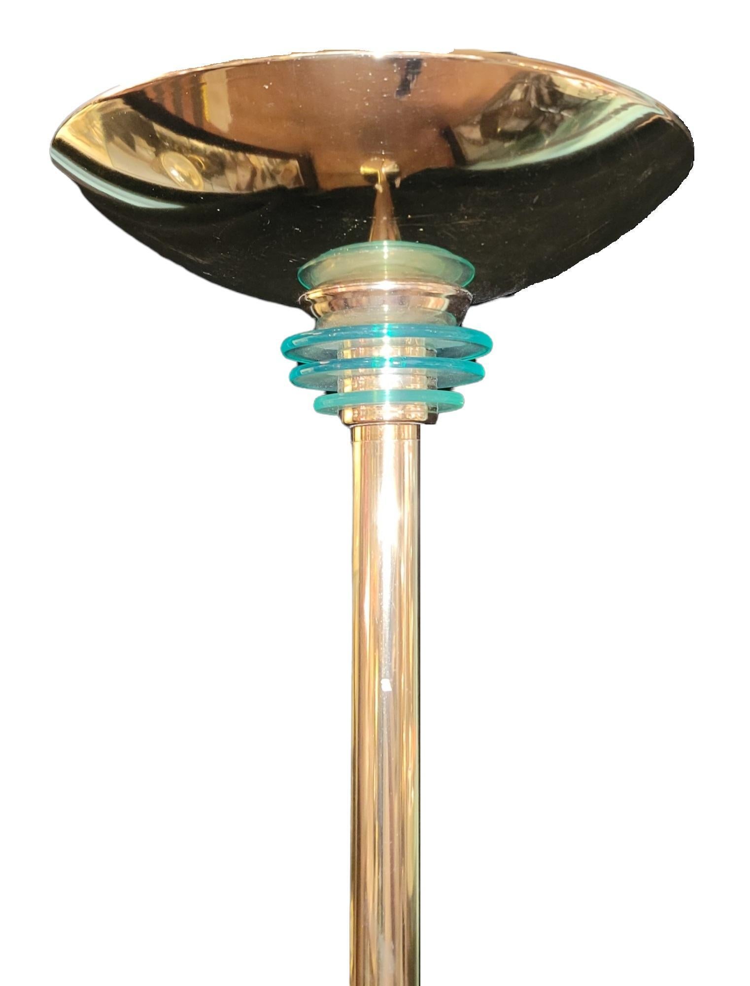Lampadaire italien sur pied en bronze avec anneaux en verre Bon état - En vente à Pasadena, CA