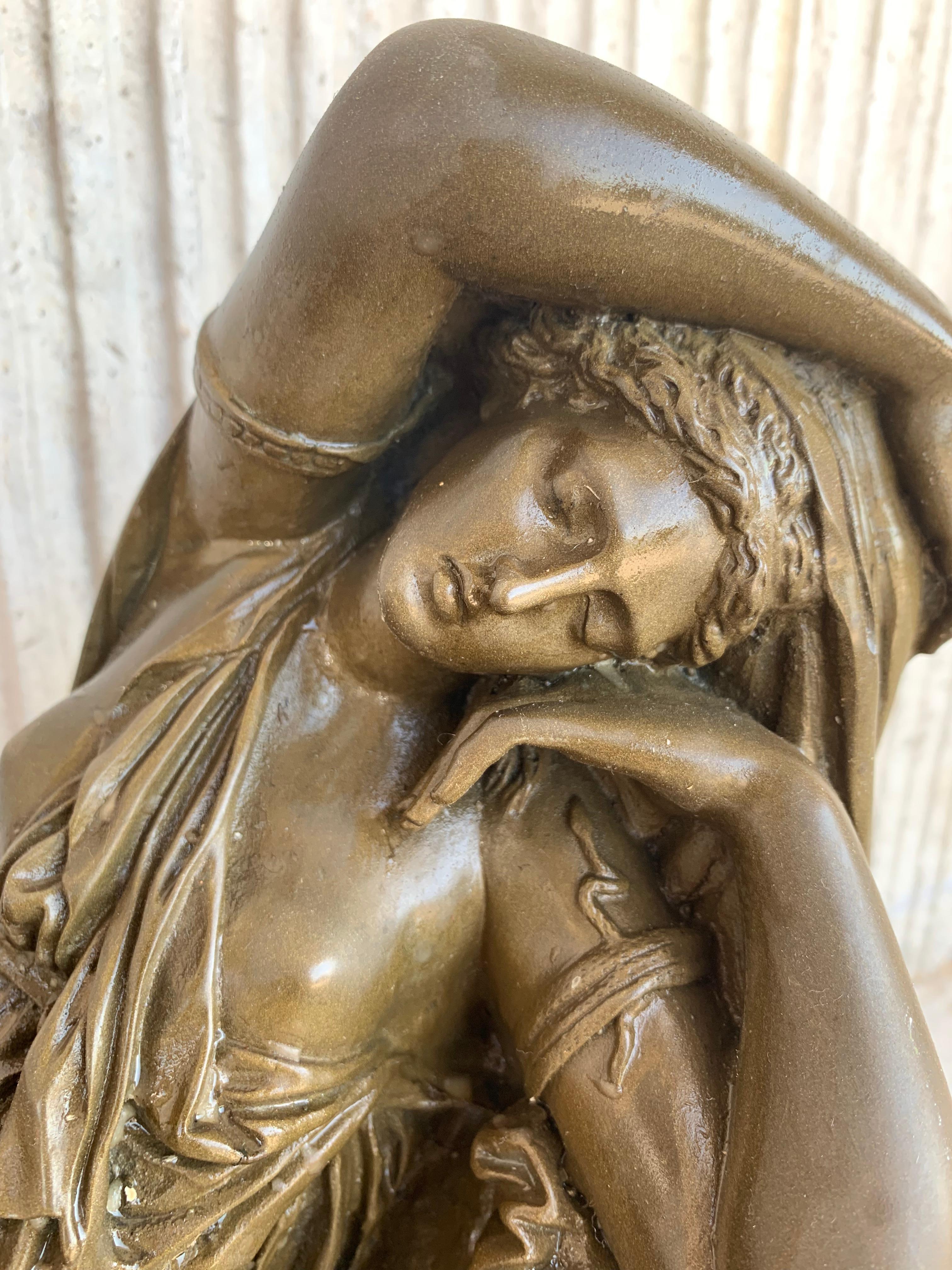 Italian Bronze Tuscany Neoclassical Style Sculpture Featuring a Relaxed Woman For Sale 3