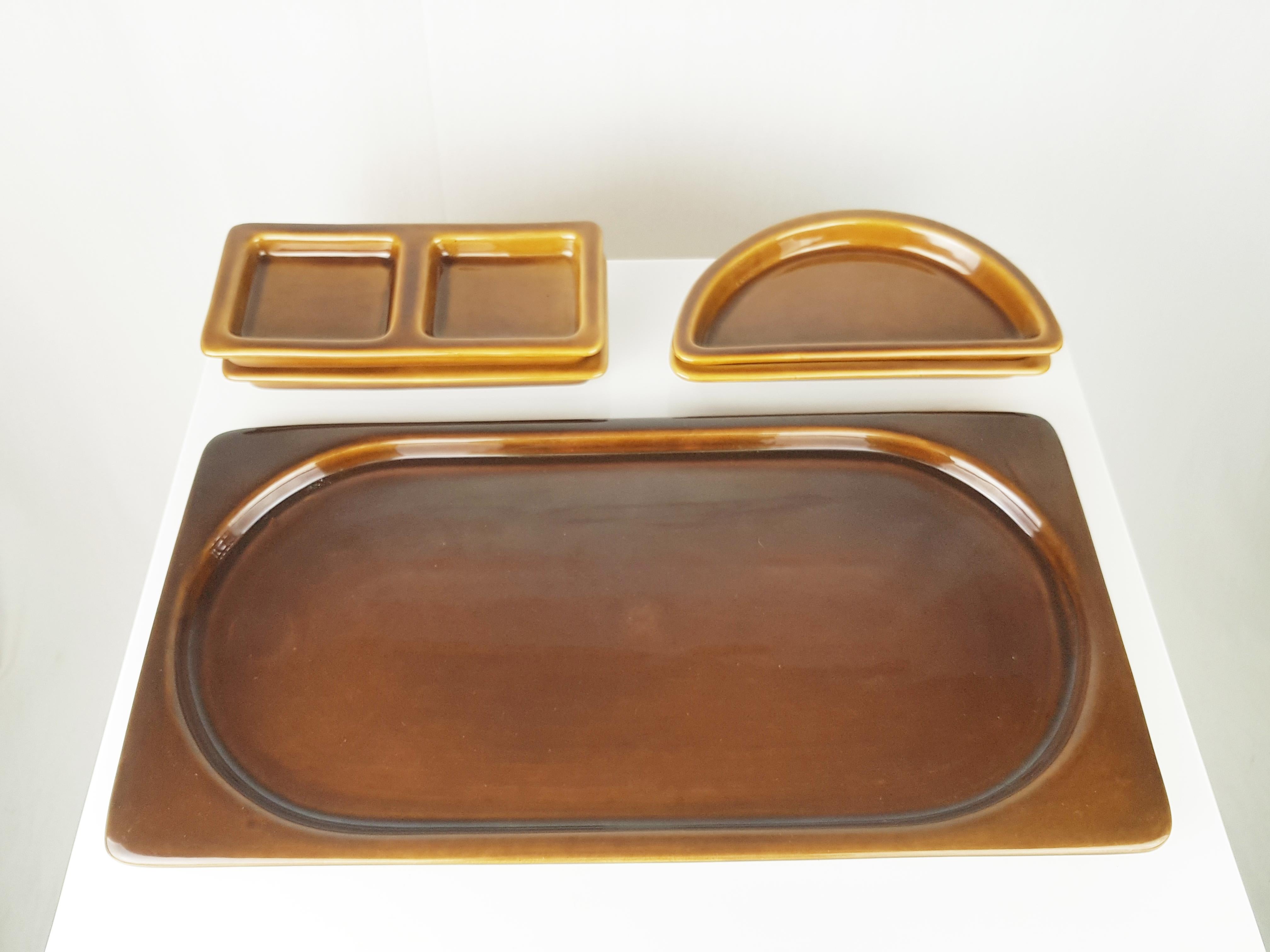 Vernissé Appetizer en céramique émaillée marron italienne de F. Bettonica pour Gabbianelli, 1965 en vente