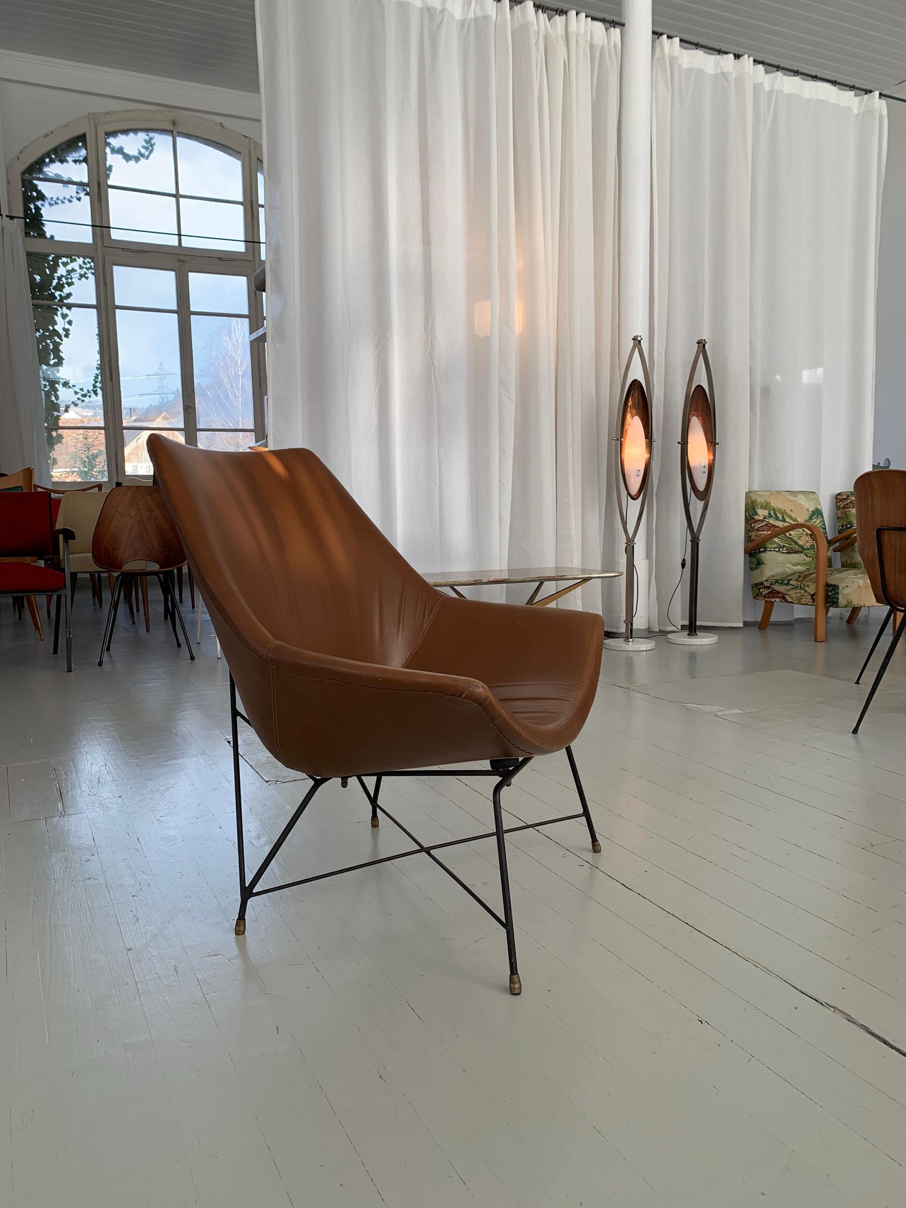 Italian Brown Leather Kosmos Chair Design by Augusto Bozzi for Saporiti, 1954 For Sale 6