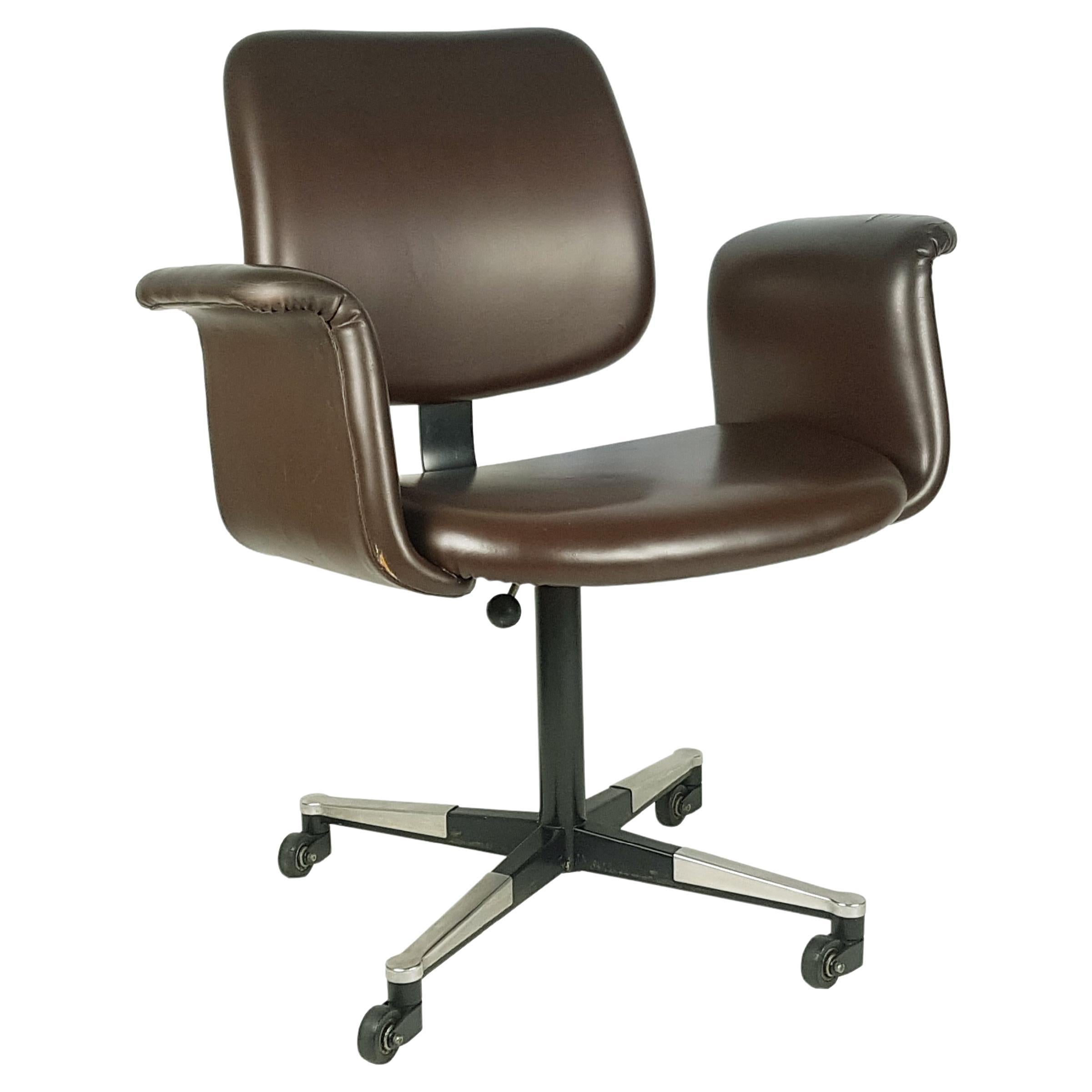 Italian Brown Skai and Metal 1960/70s Wheeled Office Chair For Sale at  1stDibs | 70s office chair