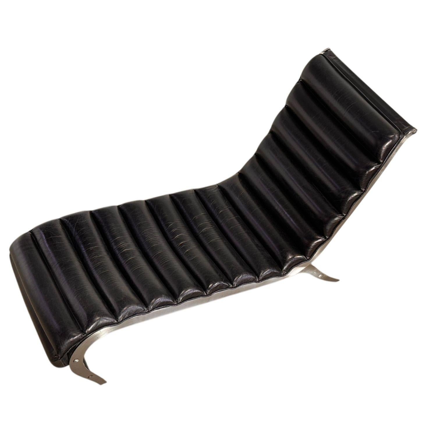 Milieu du XXe siècle Chaise longue italienne en aluminium brossé, 1960