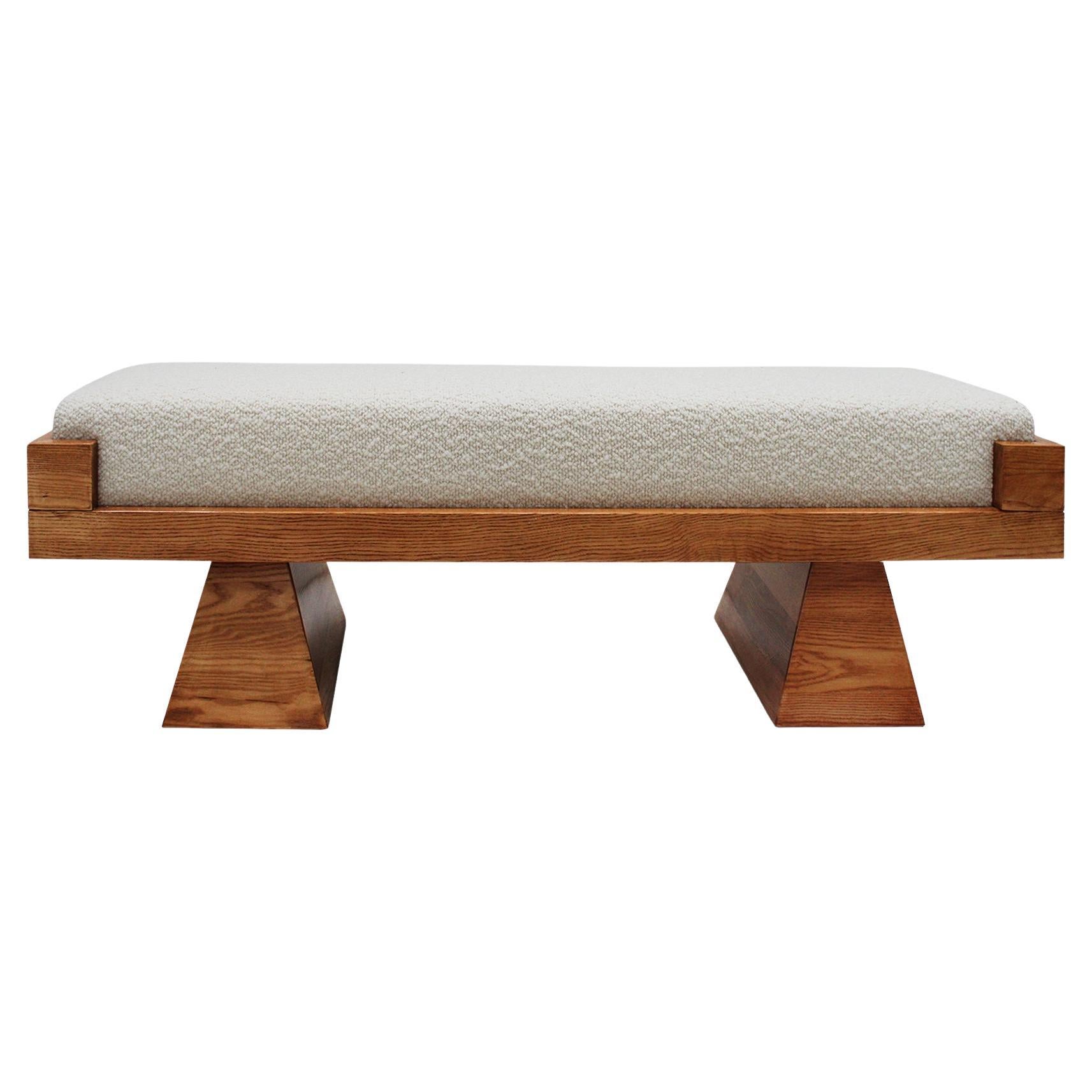 Italian Brutalist Bench in Solid Oak and Wool Bouclé For Sale