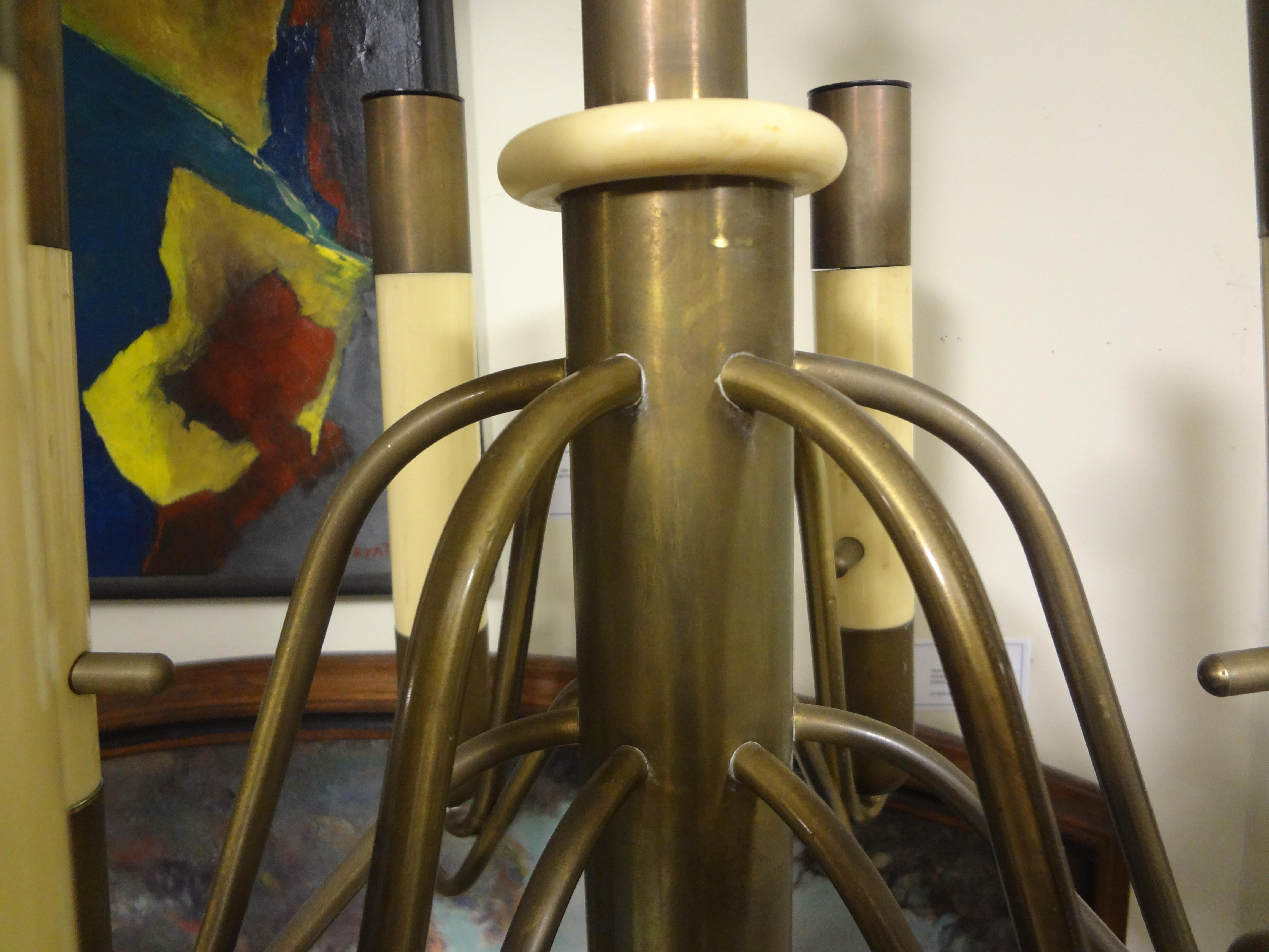 Italian Brutalist Brass and Bakelite Chandelier by Nucleo Forme For Sale 3