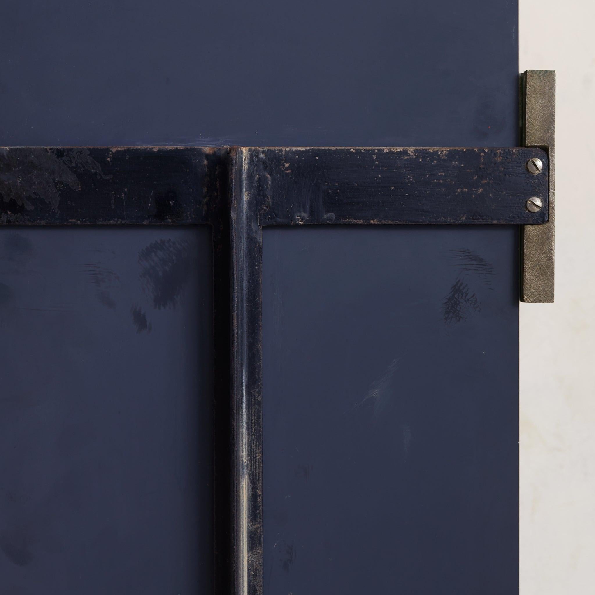 Italian Brutalist Floor Mirror with Embossed Metal + Wood Base, 1970s in vendita 1