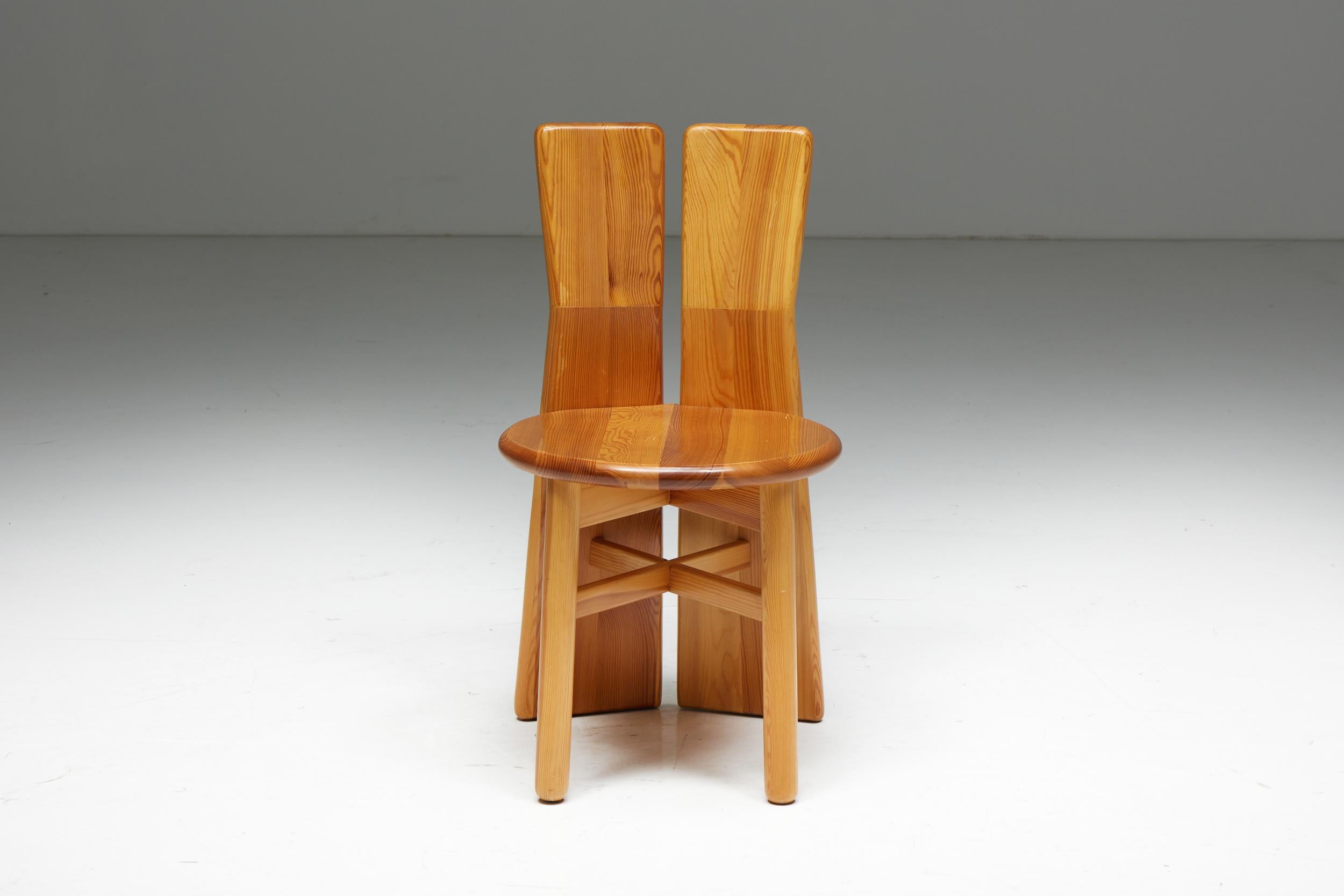 Italian Brutalist Pine Dining Chairs, Italy, 1970s For Sale 7