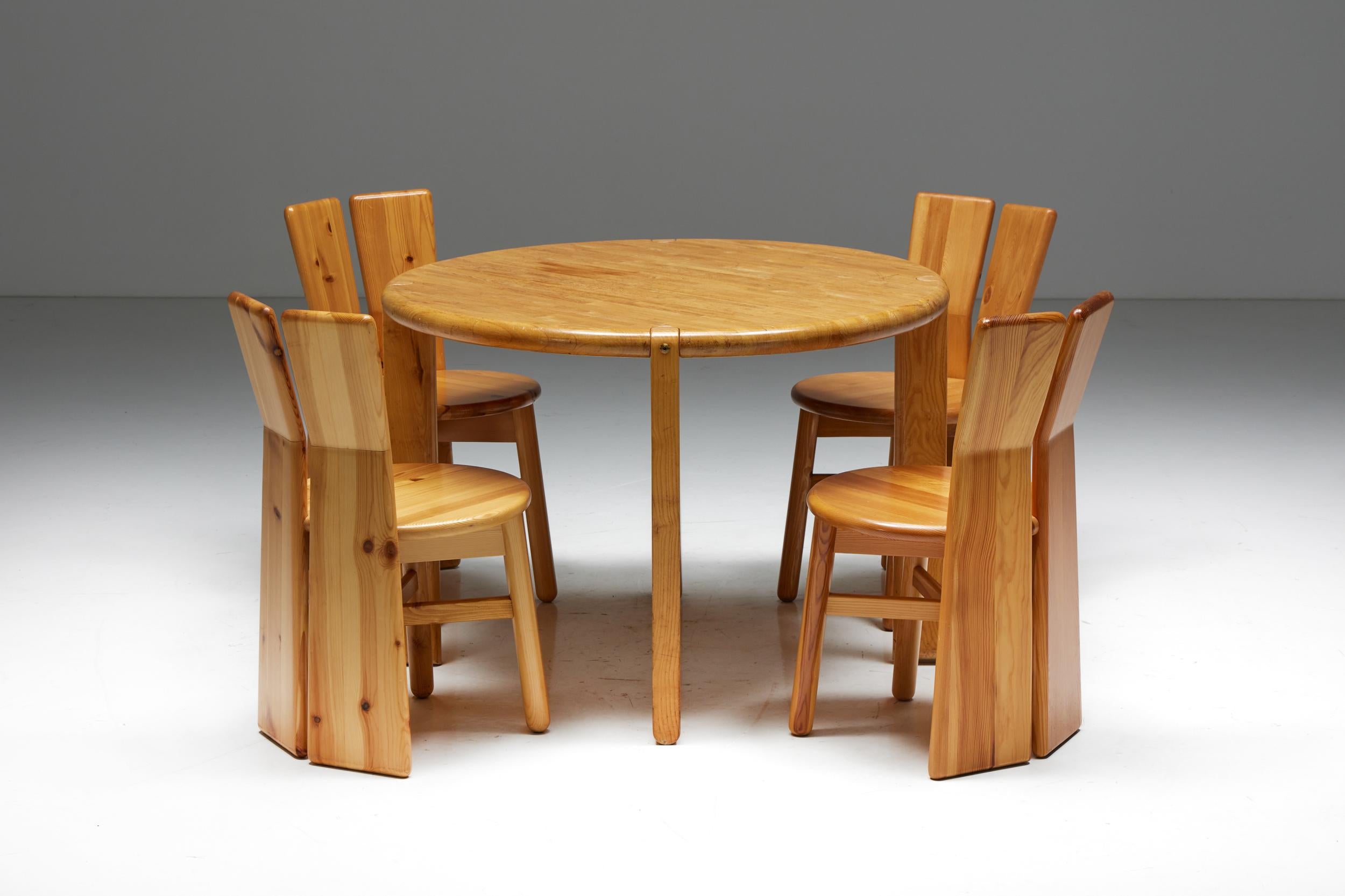 Late 20th Century Italian Brutalist Pine Dining Chairs, Italy, 1970s For Sale