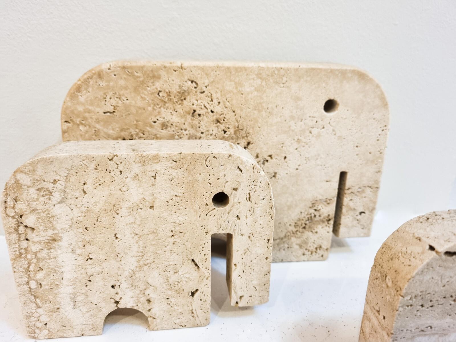 Late 20th Century Italian Brutalist Travertine Elephant Sculptures by Fratelli Mannelli, Italy