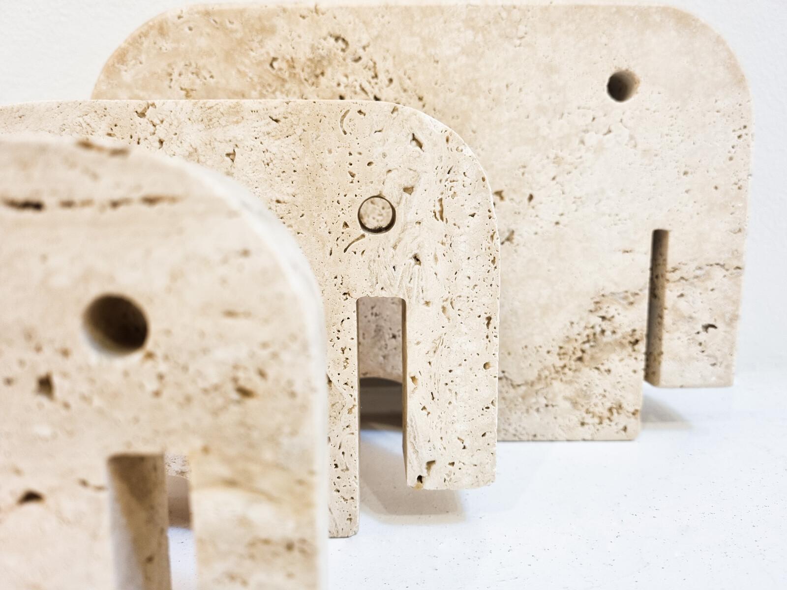 Italian Brutalist Travertine Elephant Sculptures by Fratelli Mannelli, Italy 2