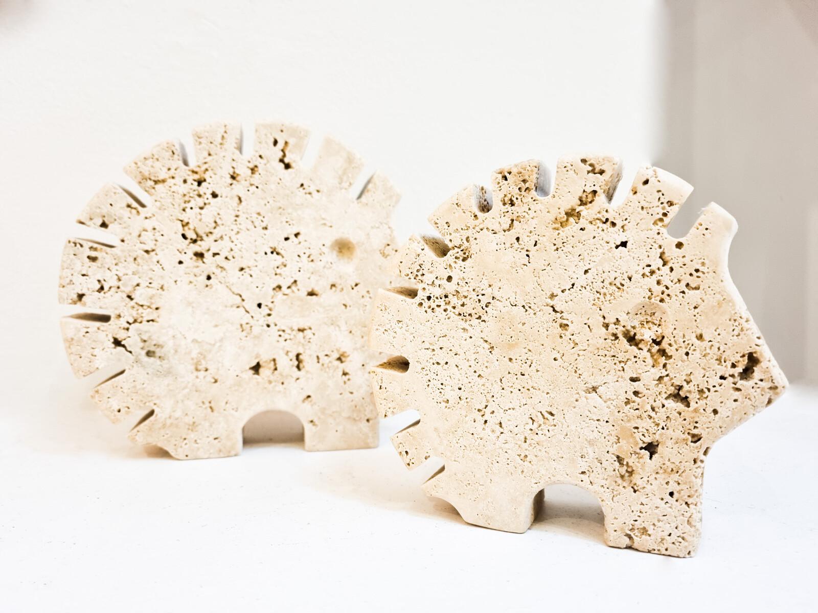 Italian Brutalist Travertine Hedgehog sculptures by Fratelli Mannelli, Italy, 1970s.