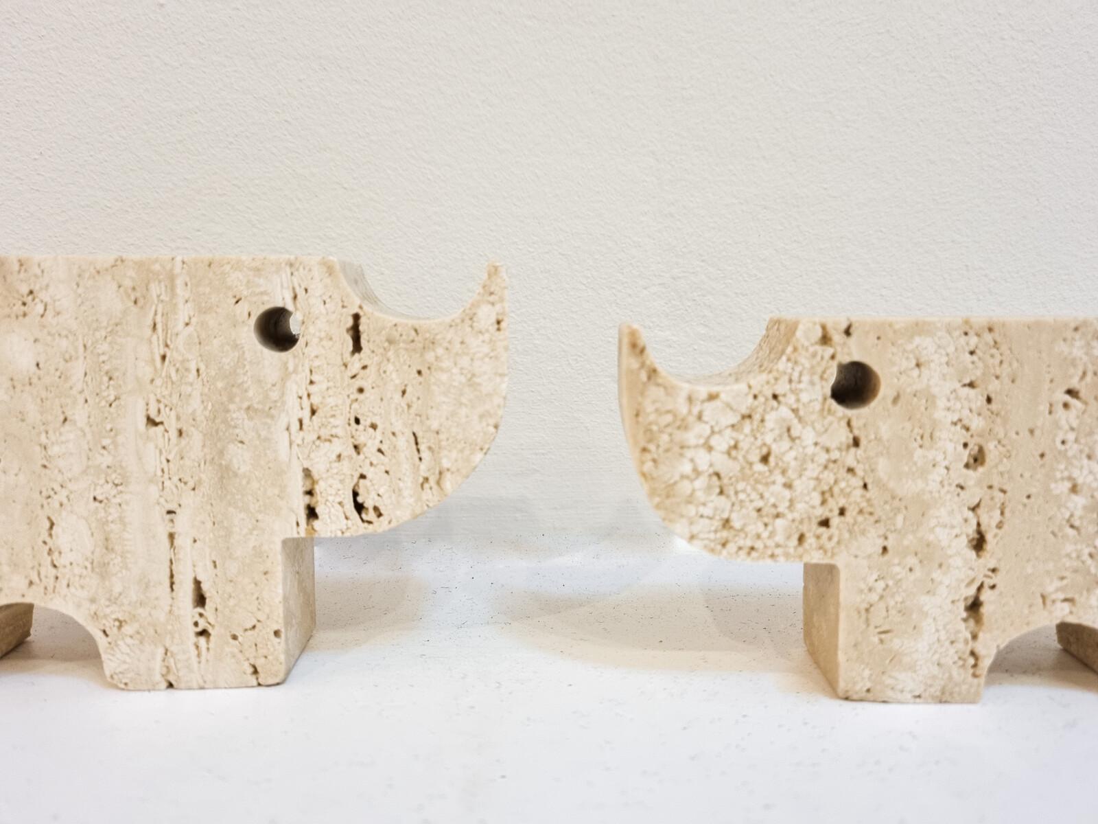 Italian Brutalist Travertine Rhinoceros Sculptures by Fratelli Mannelli, Italy For Sale 1