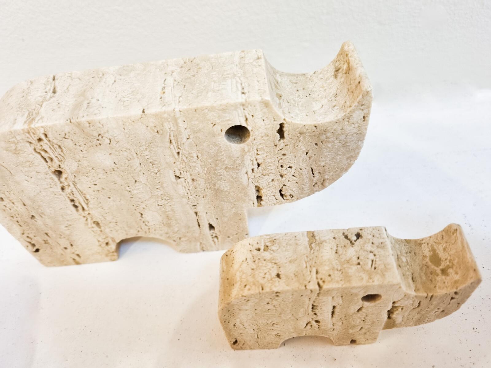 Italian Brutalist Travertine Rhinoceros Sculptures by Fratelli Mannelli, Italy For Sale 4