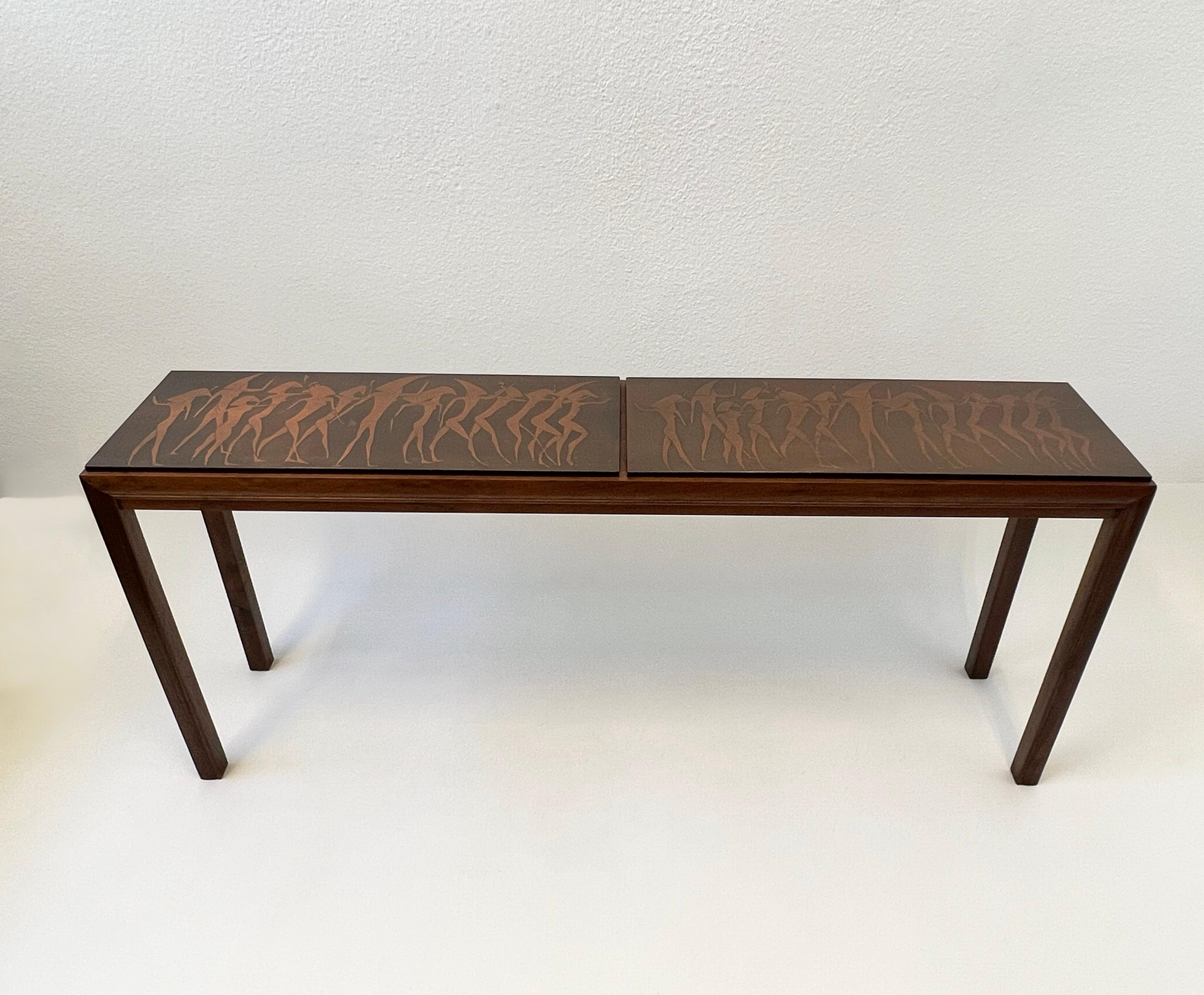 Late 20th Century Italian Brutalist Walnut and Copper Console Table by G. Urso For Sale