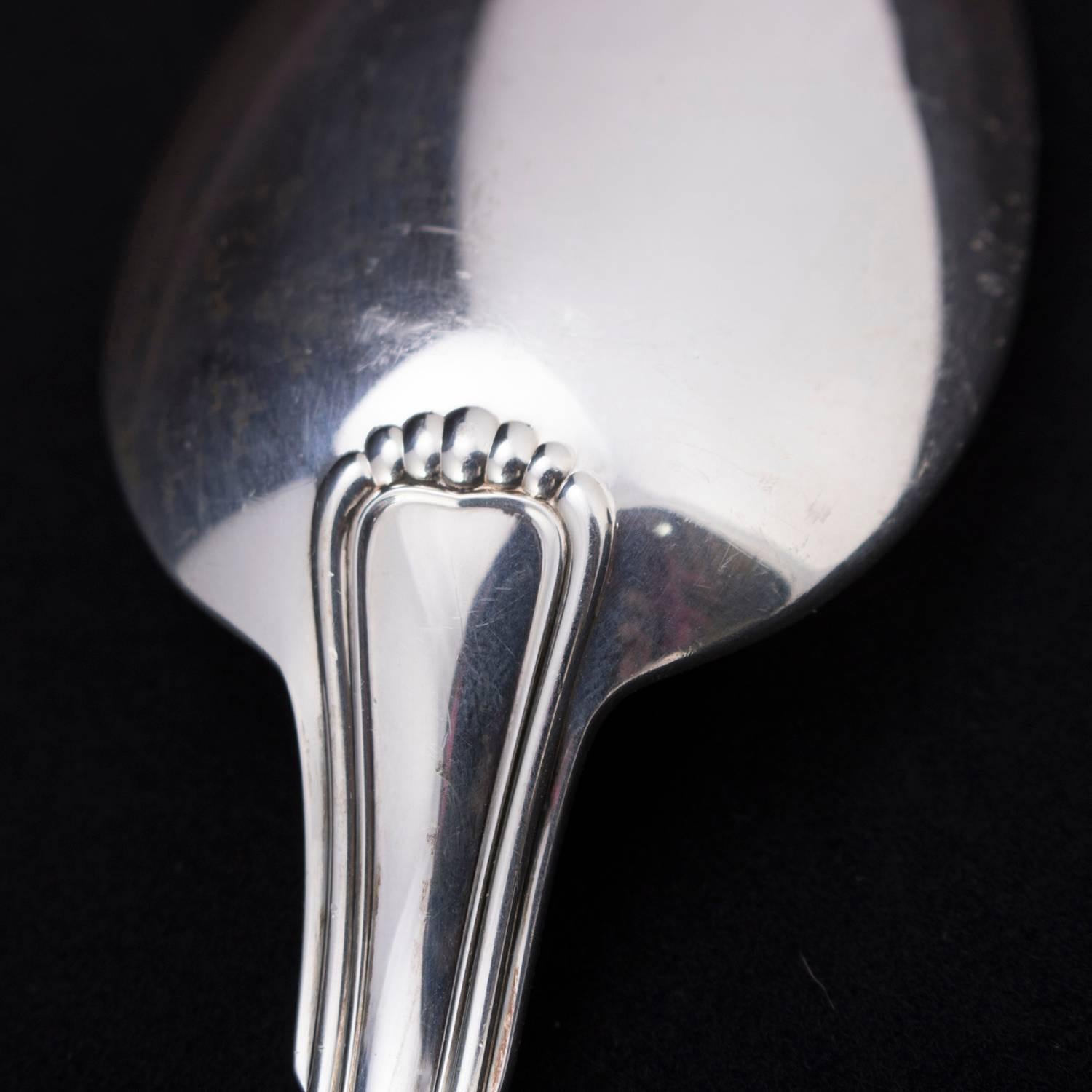 Italian Buccellati Milano Sterling Silver Serving Spoon, 4.18 toz, circa 1930 In Good Condition In Big Flats, NY