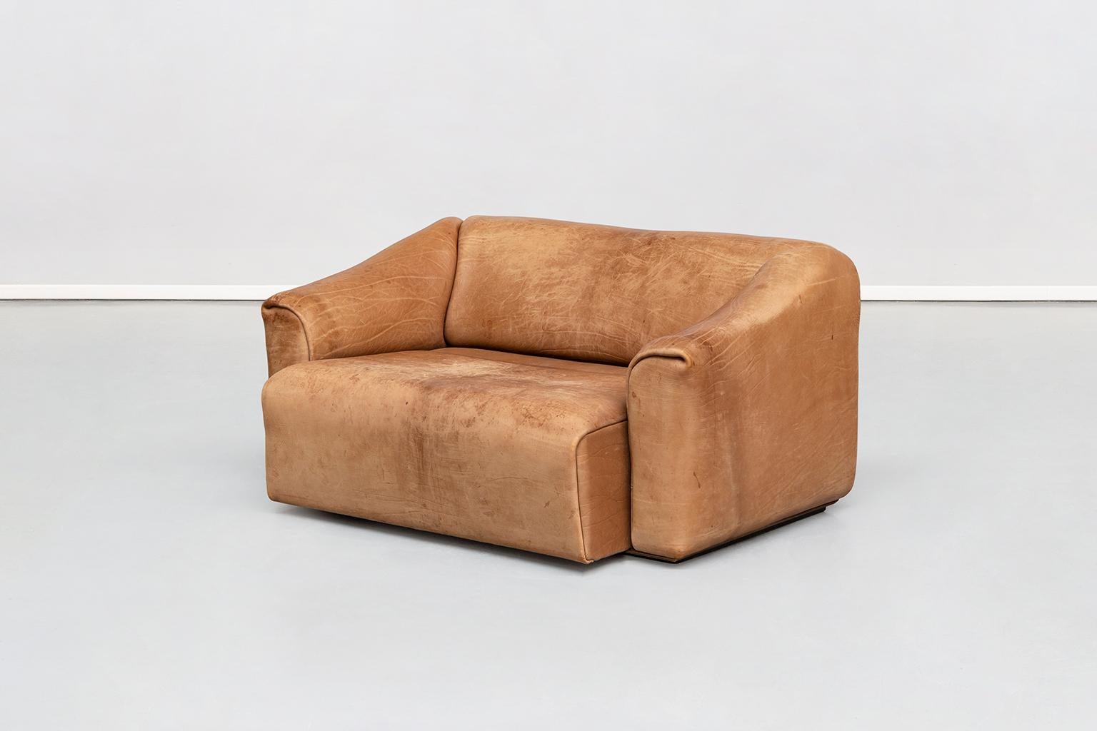 Italian Buffalo Light Brown Leather Sofa, Mod. DS 47 by De Sede, Svizzera, 1970s In Good Condition In MIlano, IT