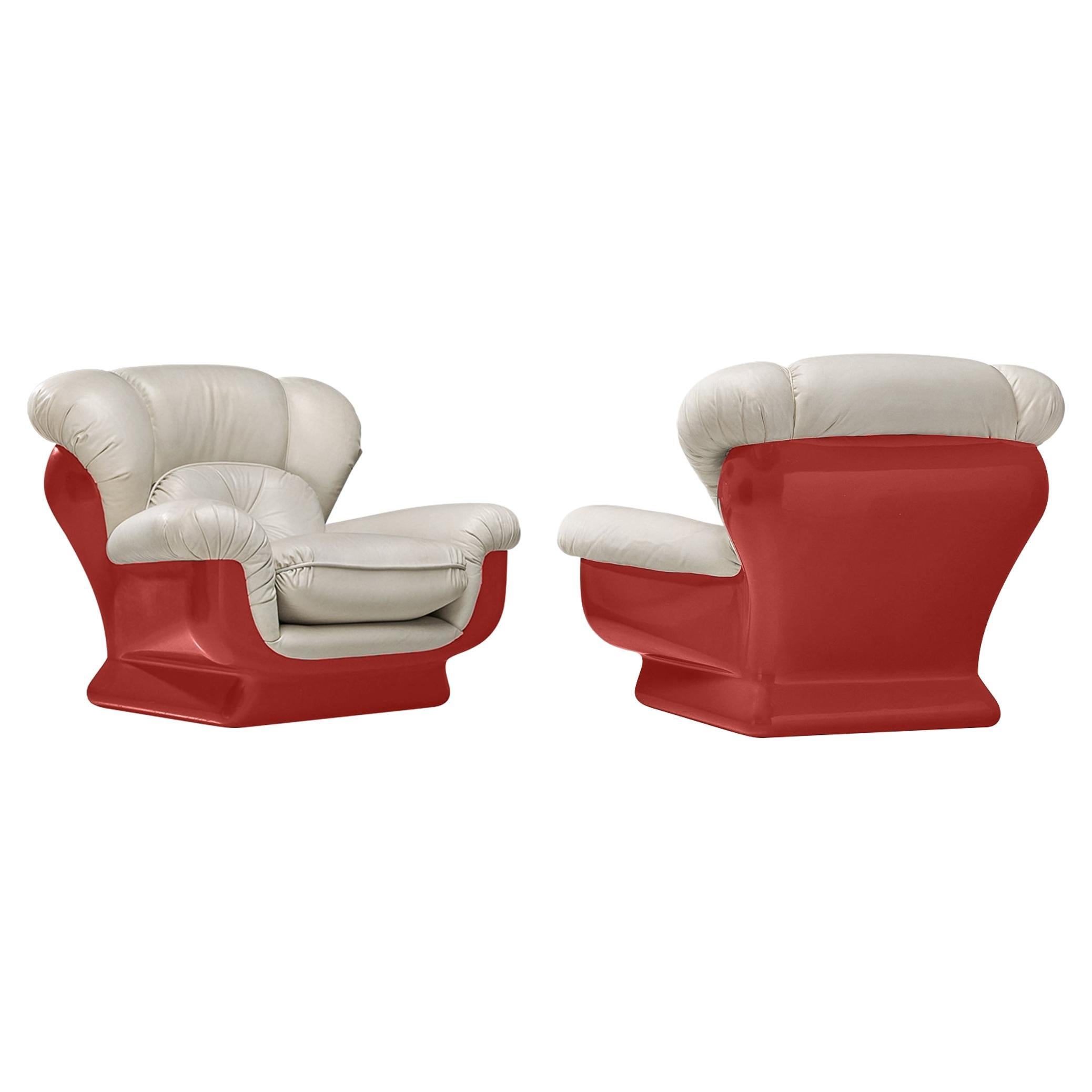 Italian Bulky Pair of Lounge Chairs in Red Fiberglass and Leatherette  For Sale
