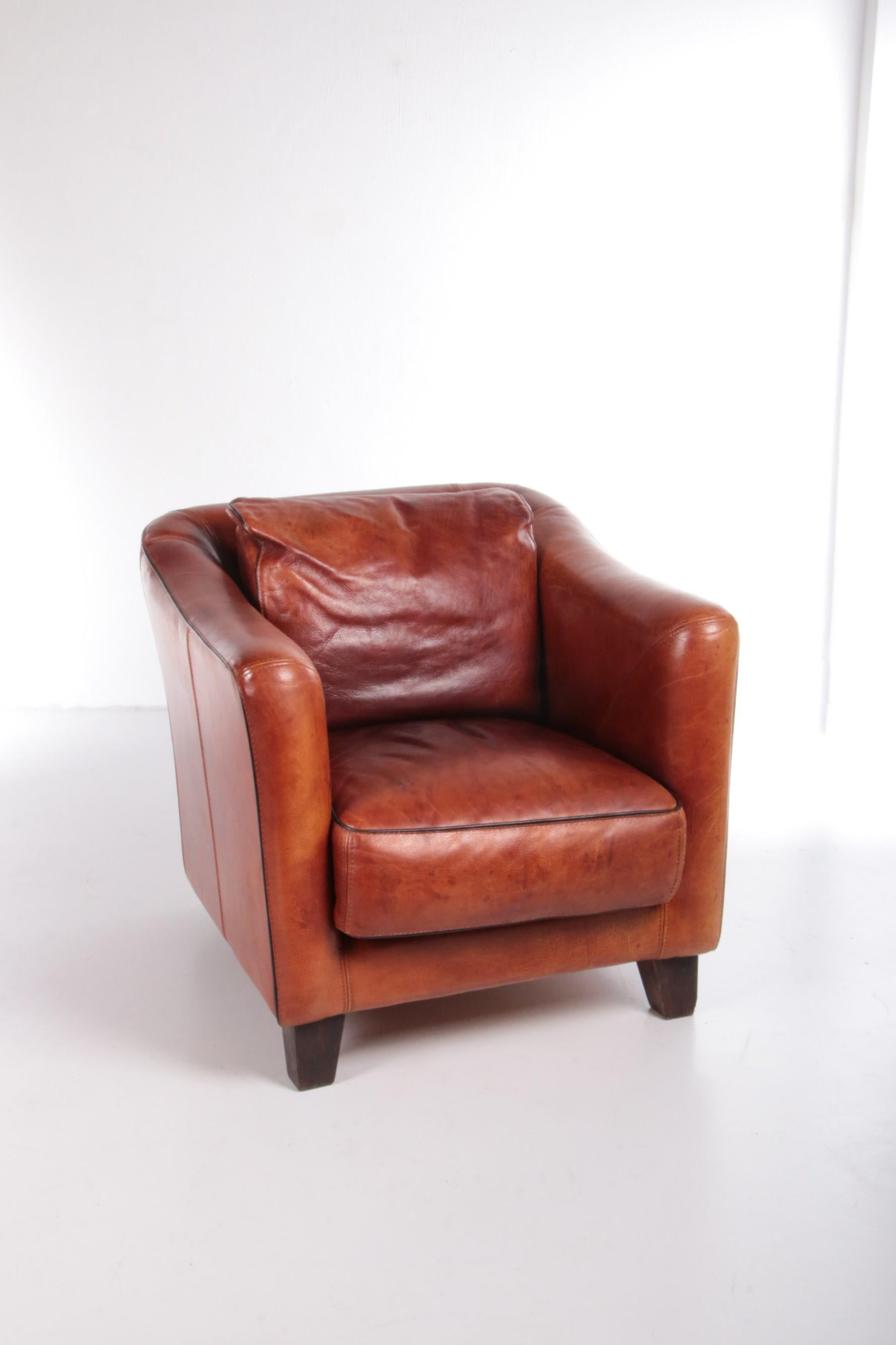 Italian bullskin relax armchair brand Baxter

This is a nice heavy quality leather chair.
BAXTER Bergere armchair in super thick bull leather.

“The Rolls Royce of armchairs!”

Made in Italy!
Made of the thickest bull leather and
