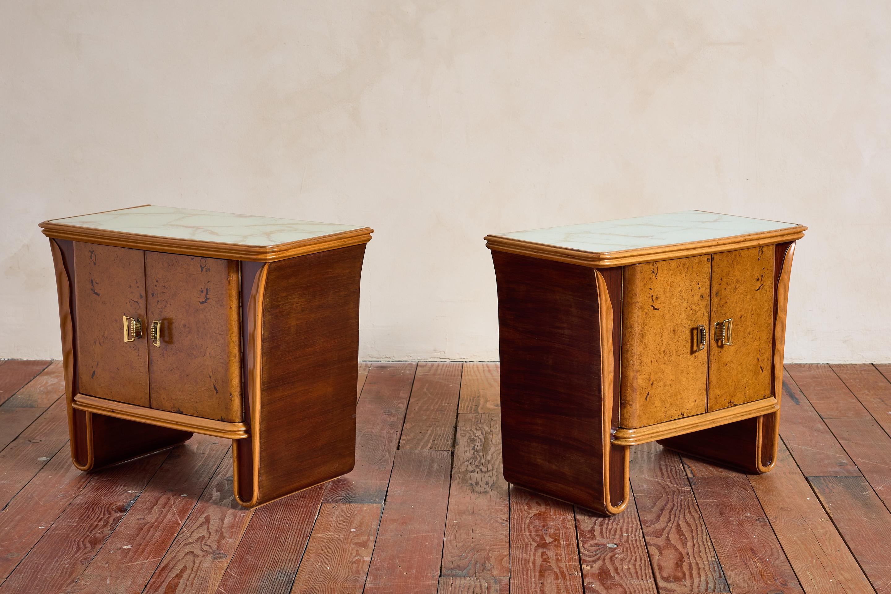 Italian Burl End Tables In Good Condition For Sale In Beverly Hills, CA