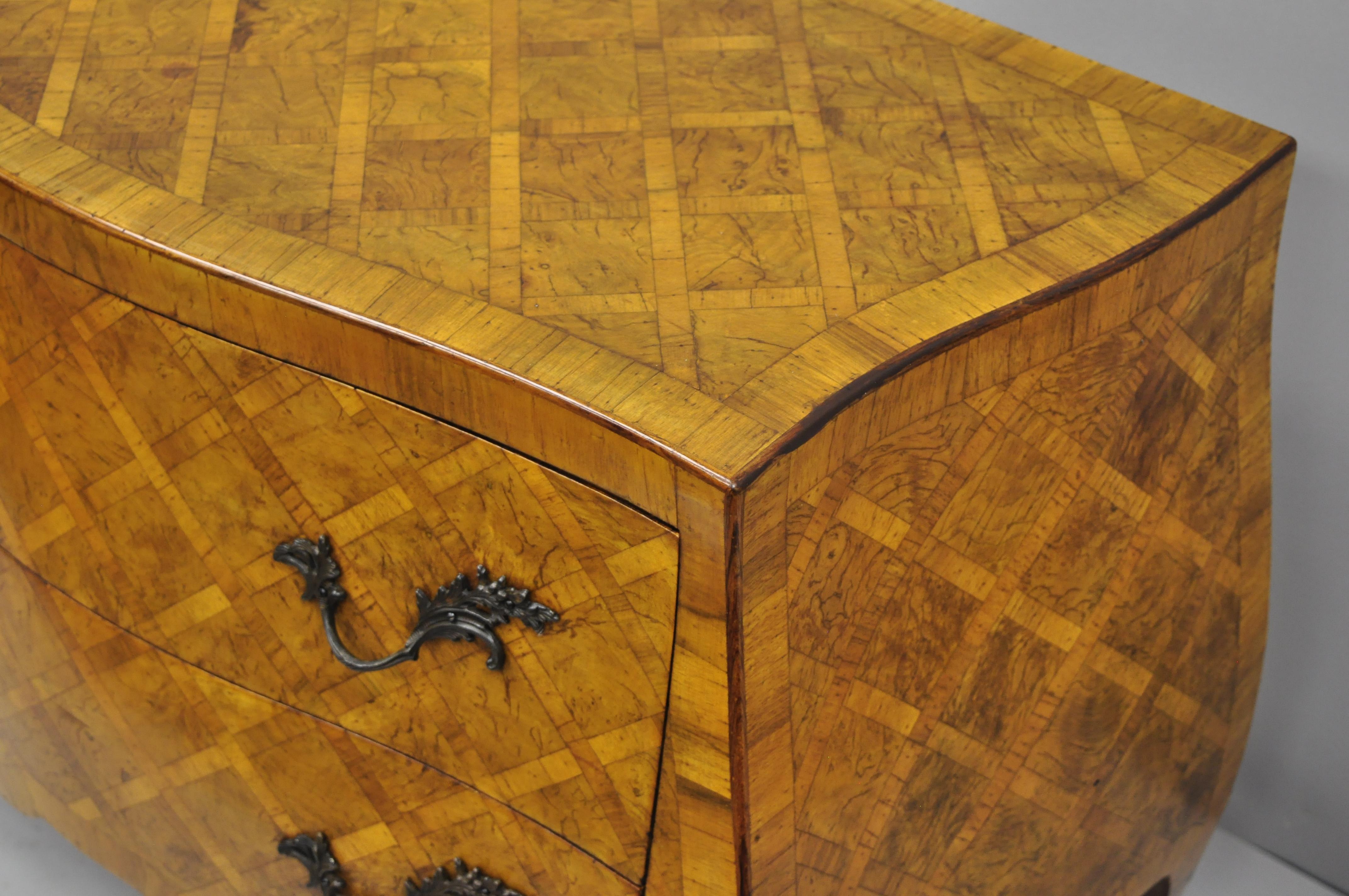 Italian Burl Olive Wood Parquetry Inlaid French Style Bombe Commode Chest In Good Condition In Philadelphia, PA
