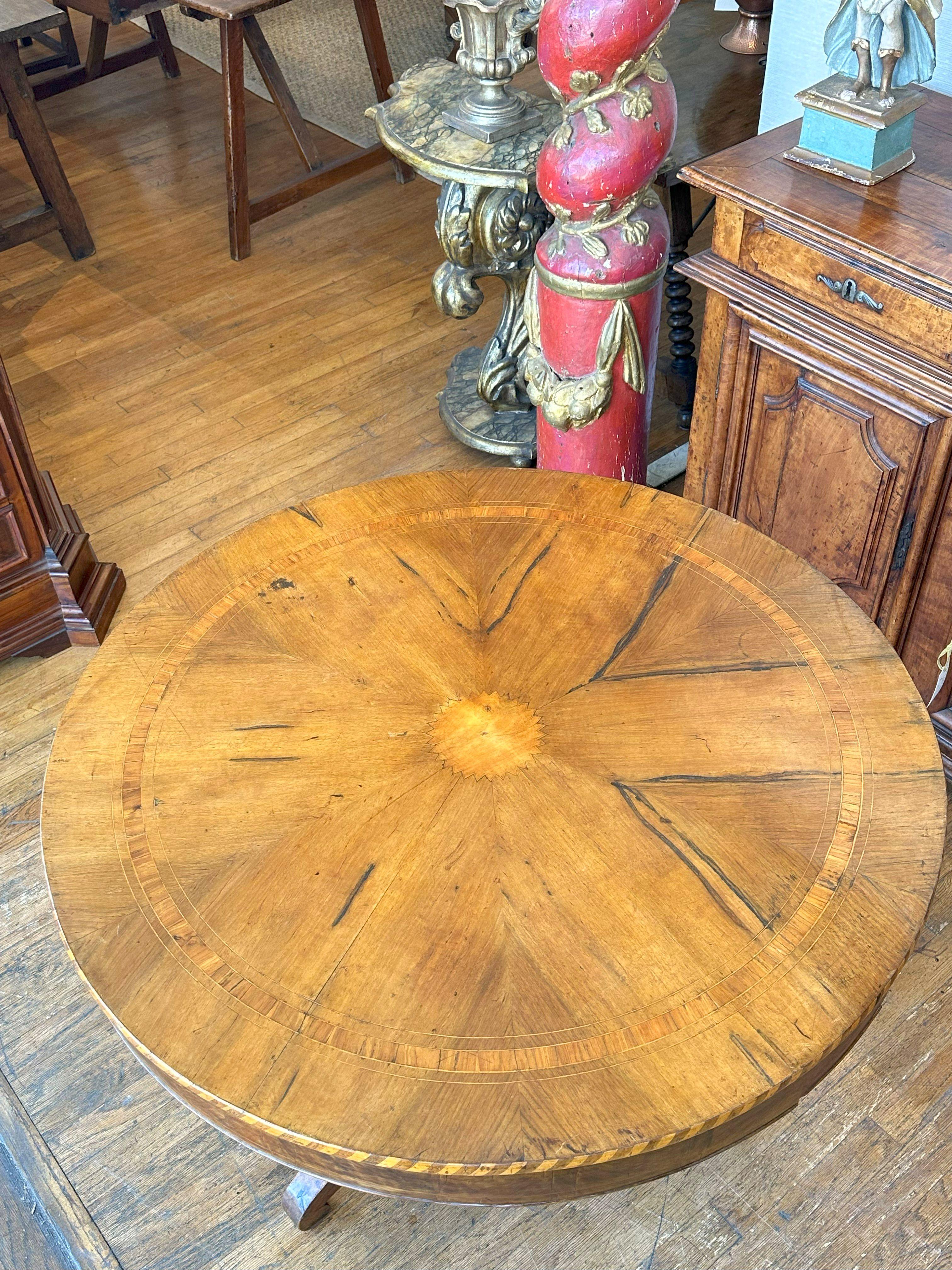 Maple Italian Burl Walnut Inlaid Center Table, circa 1830 For Sale