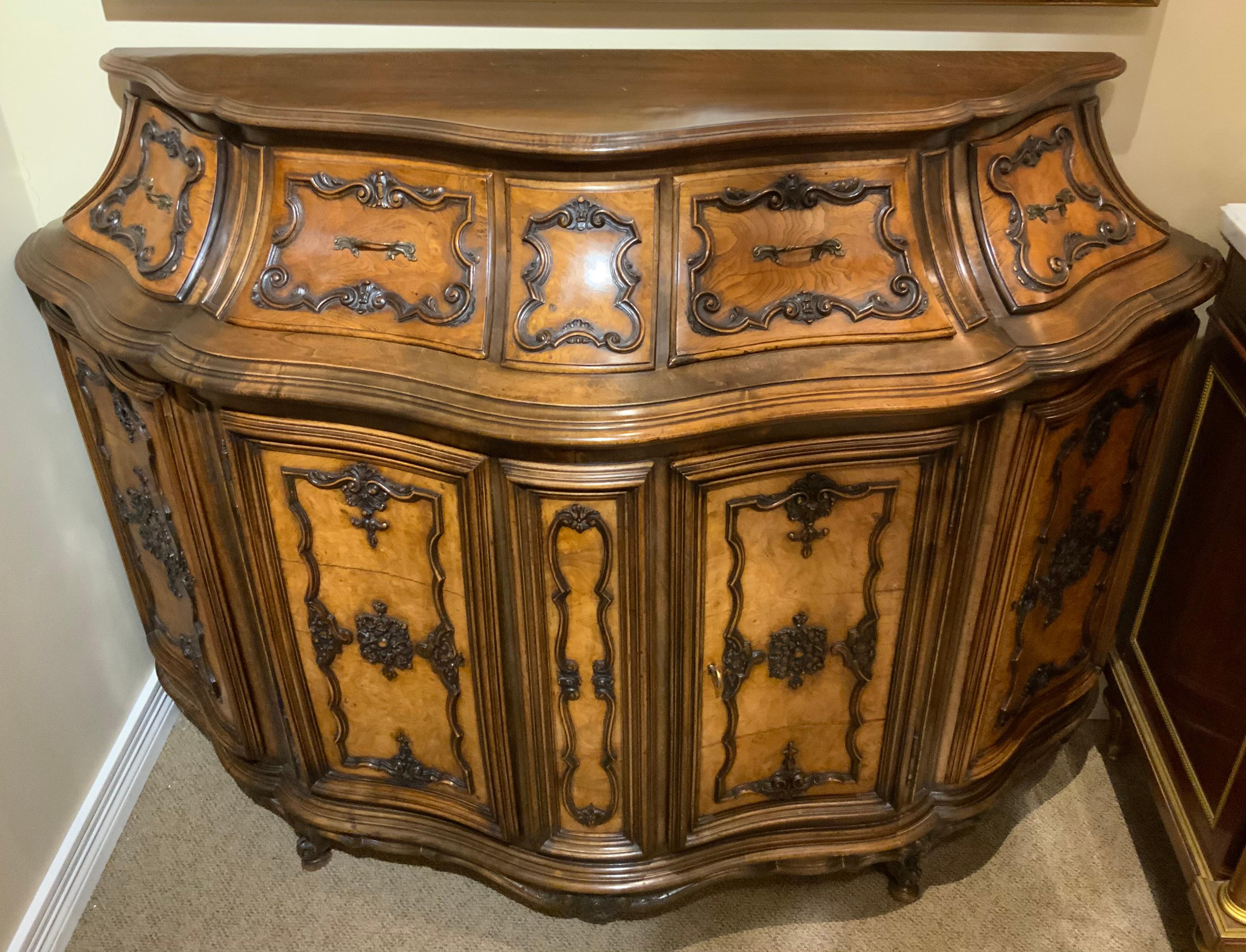 Walnut Italian Burl walnut Serpentine shaped cabinet For Sale