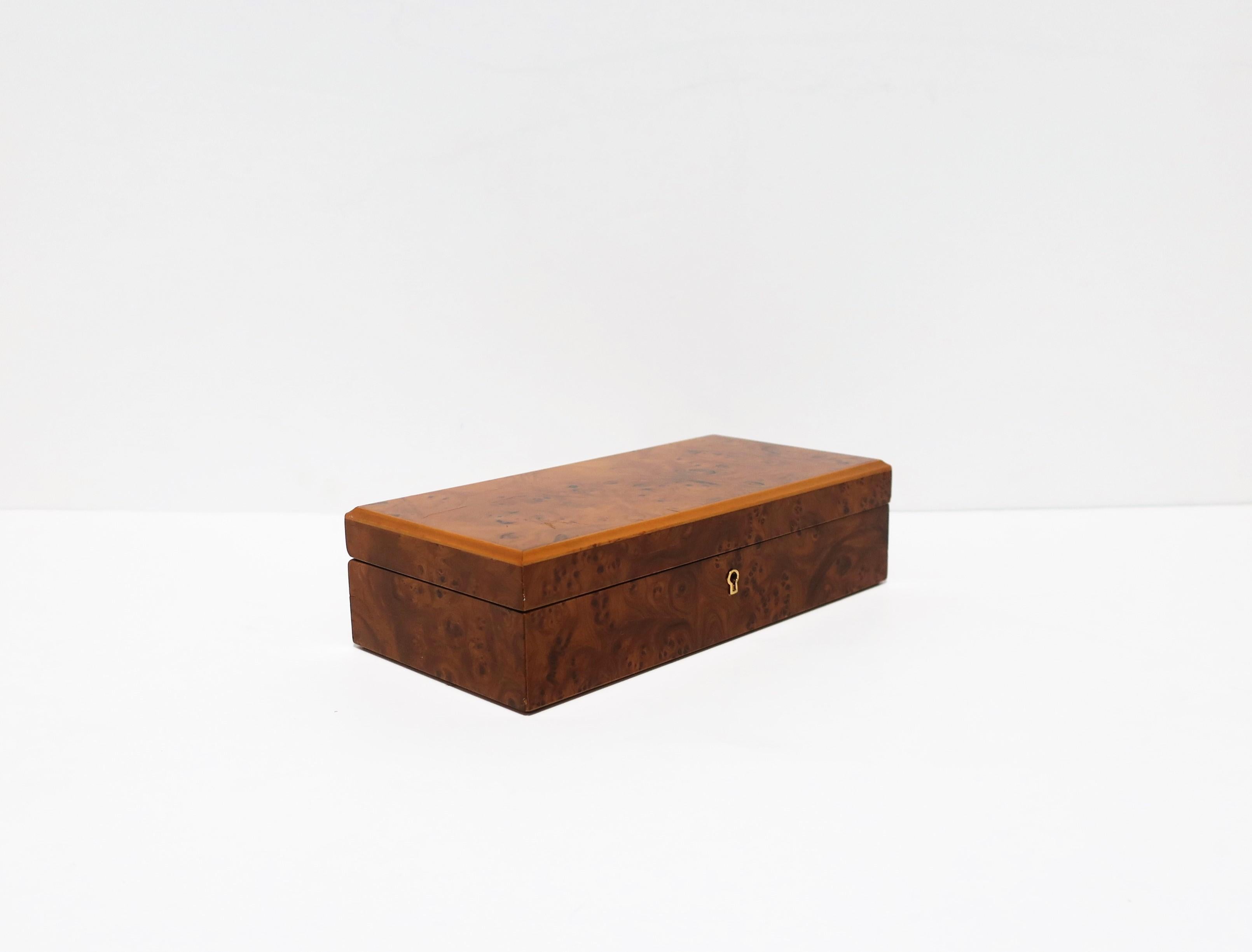 Italian Burl Wood Jewelry Box 8