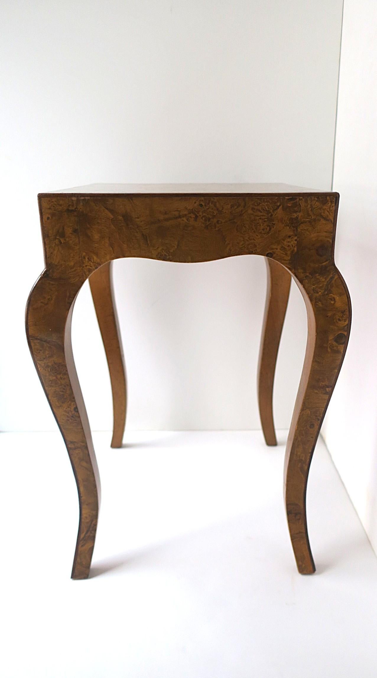 Italian Burl Wood Side Table Rococo Style by Mecchi Ruggero For Sale 5