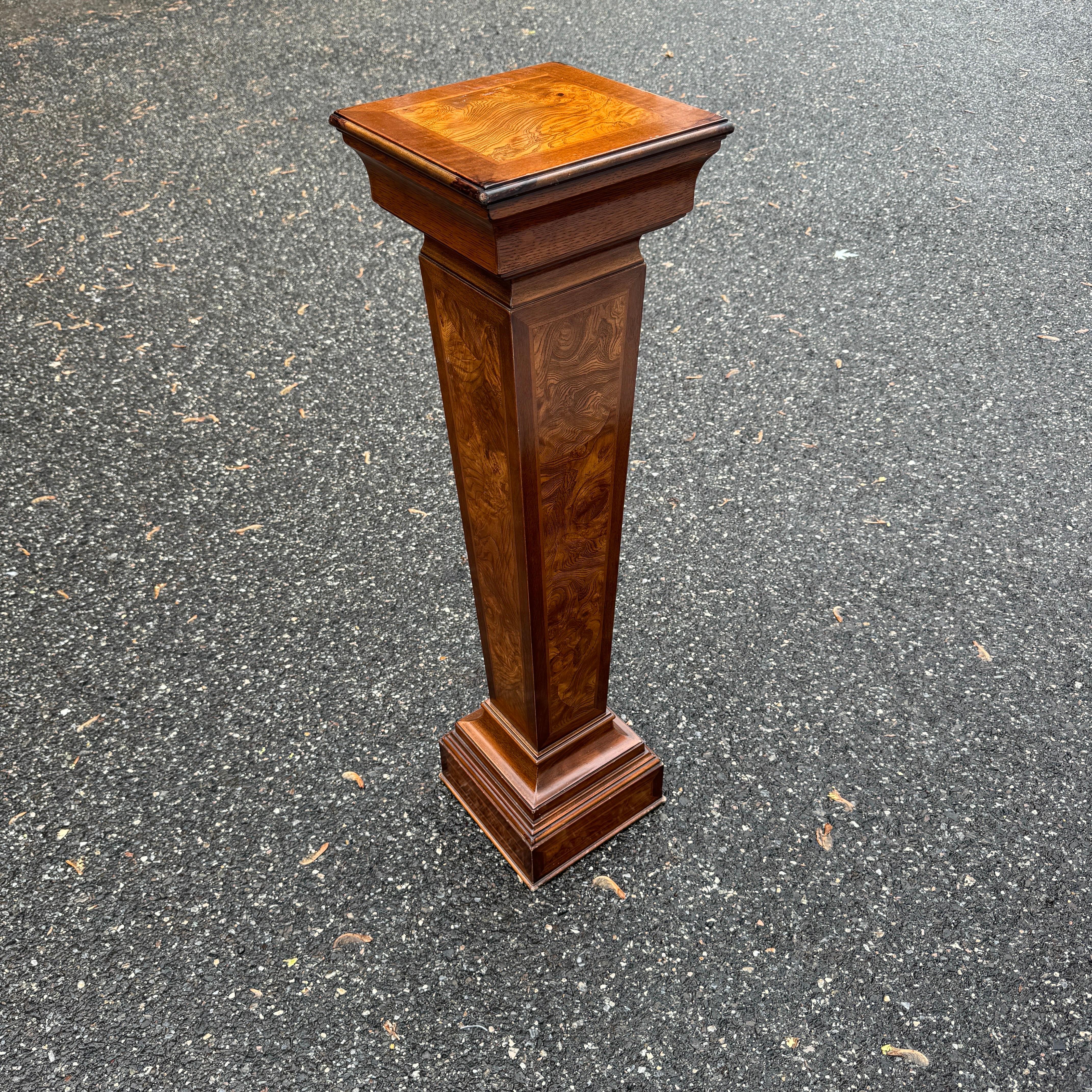 Italian Burl Wood Tapered Pedestal Stand For Sale 1